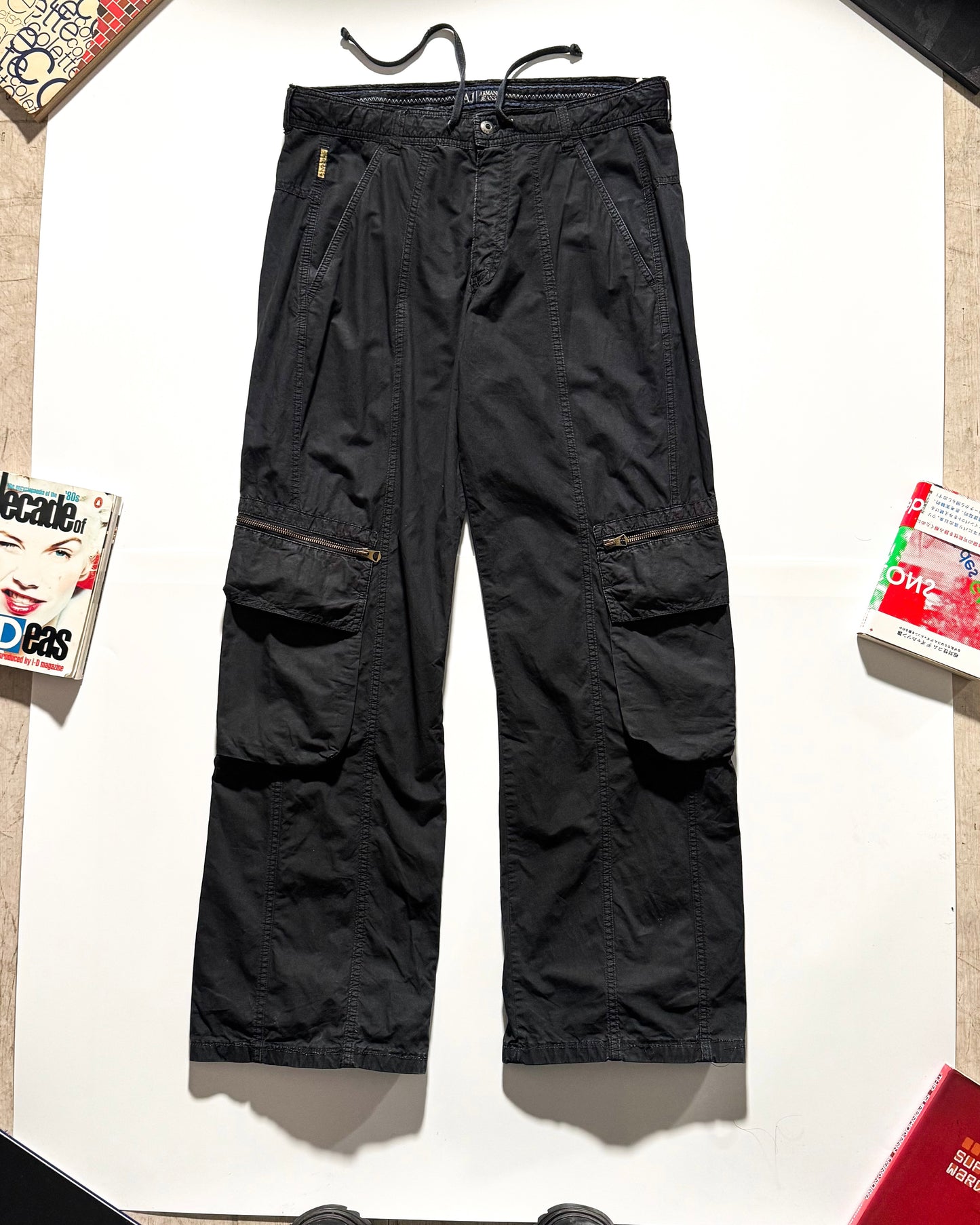 Early 2000s Washed Black Panelled Adjustable Waist Cargo Pants  (31~34)