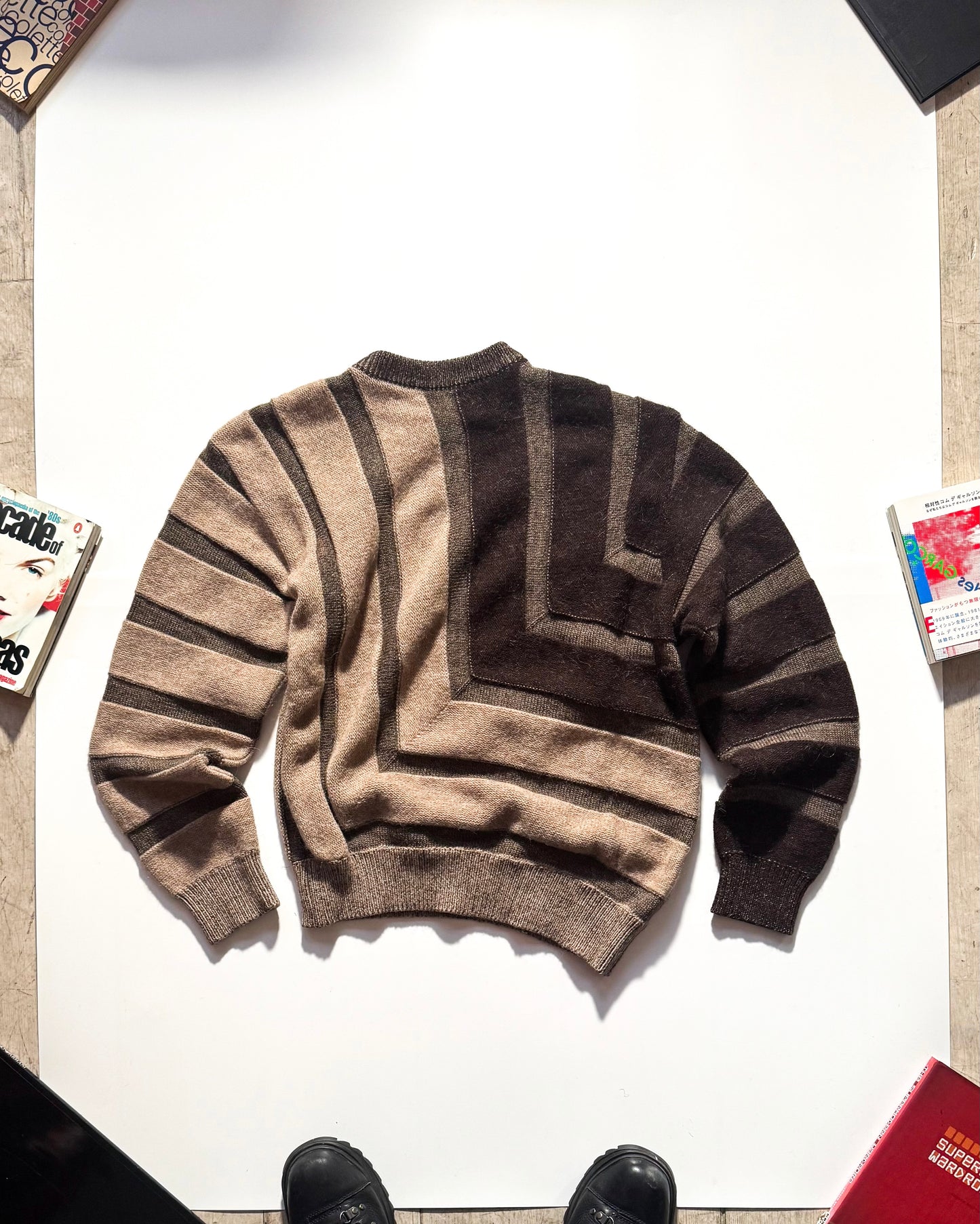 AW89 Asymmetrical 3-D Striped Contrast Segment Knit (~M~)