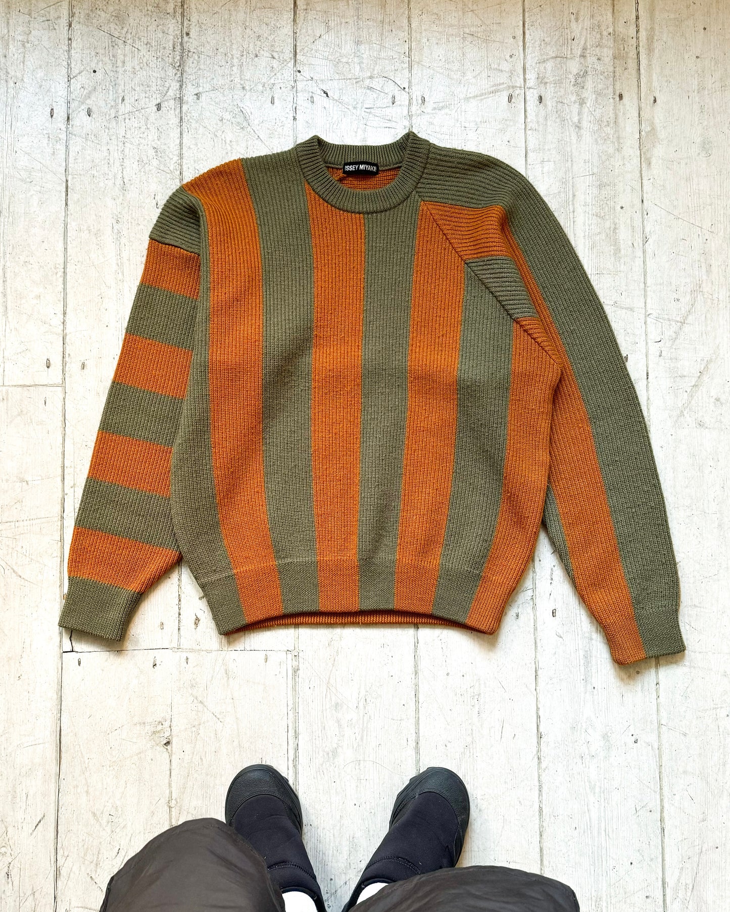 SS1992 Sage / Orange Diagonal Striped Asymmetrical Single Raglan Knit Jumper (~L~)