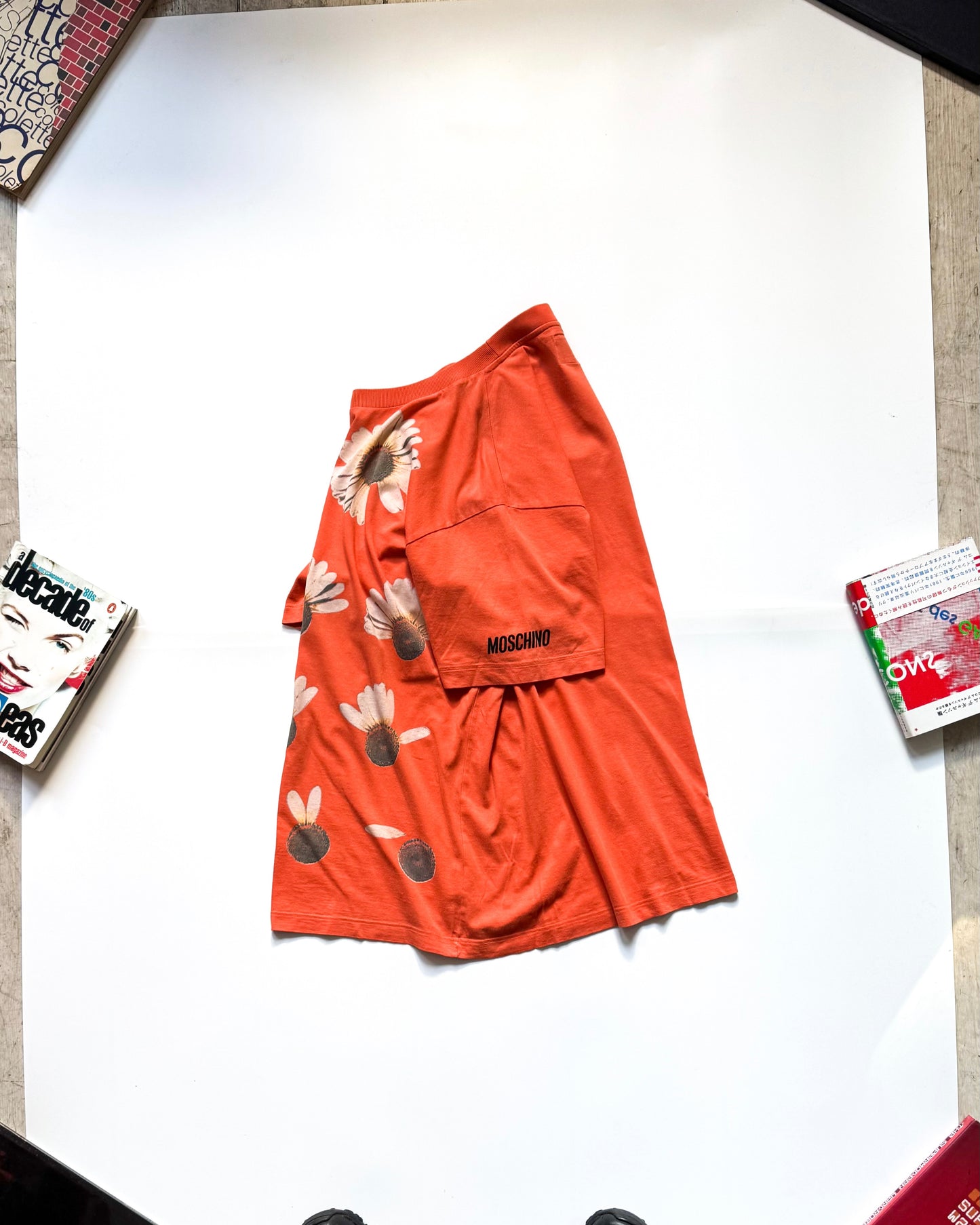 90s Peach Flower Petal Print Top / T-shirt (M~L)