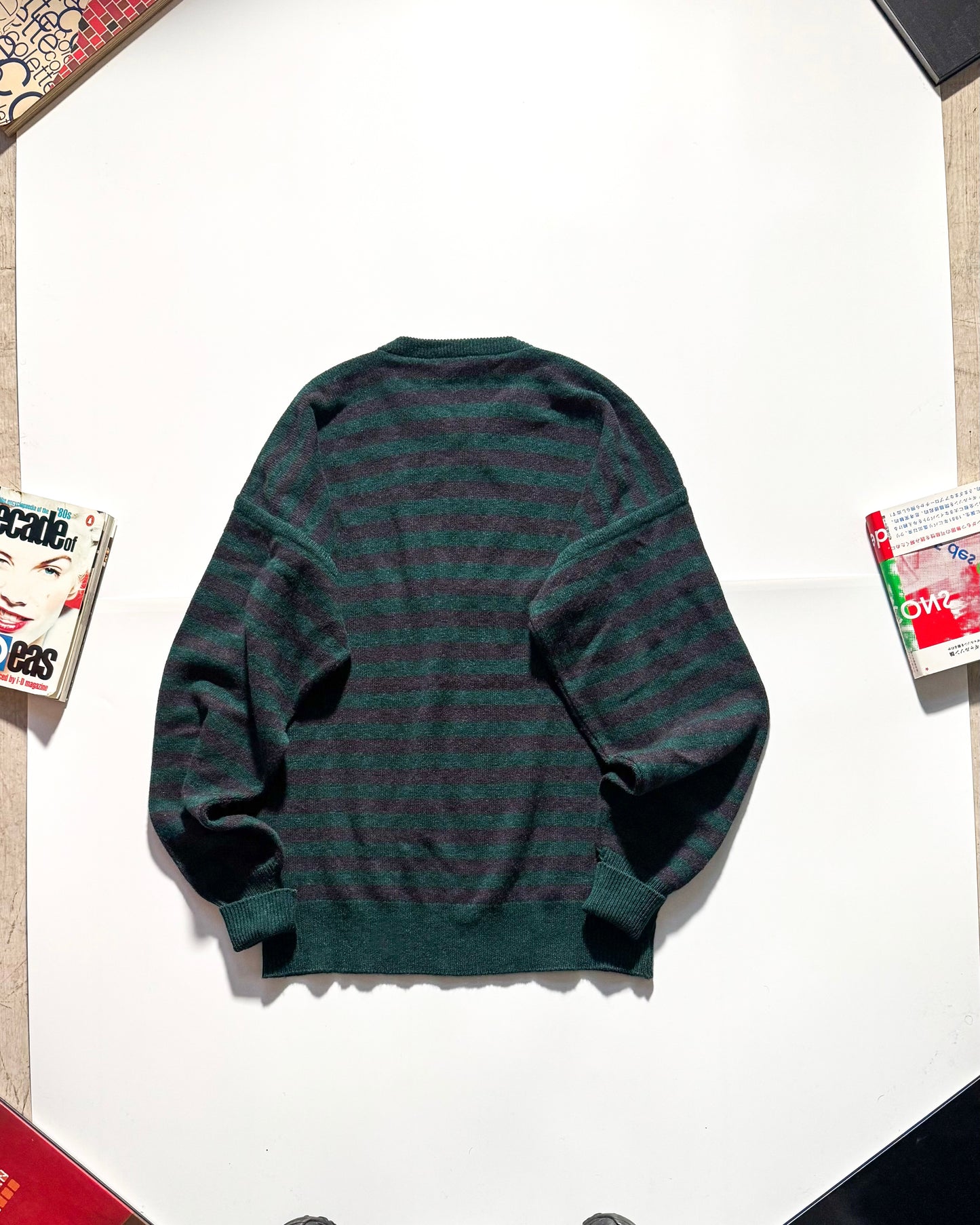 AW82 Grey / Green Striped Knit Sweater / Jumper (~M~)
