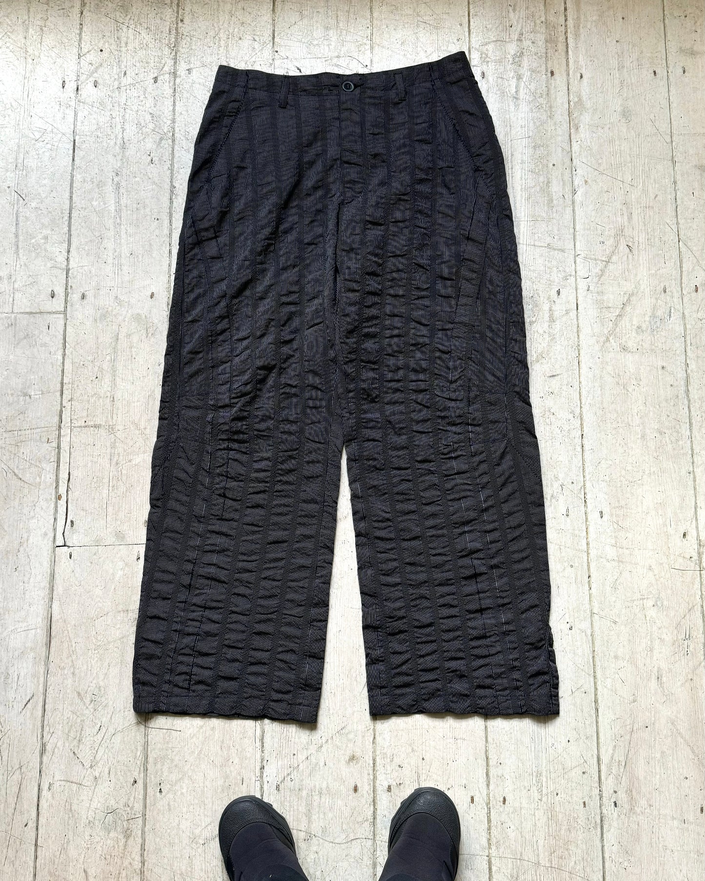 2004 Crinkle Process Striped Grey Wide Pants  (~34~)