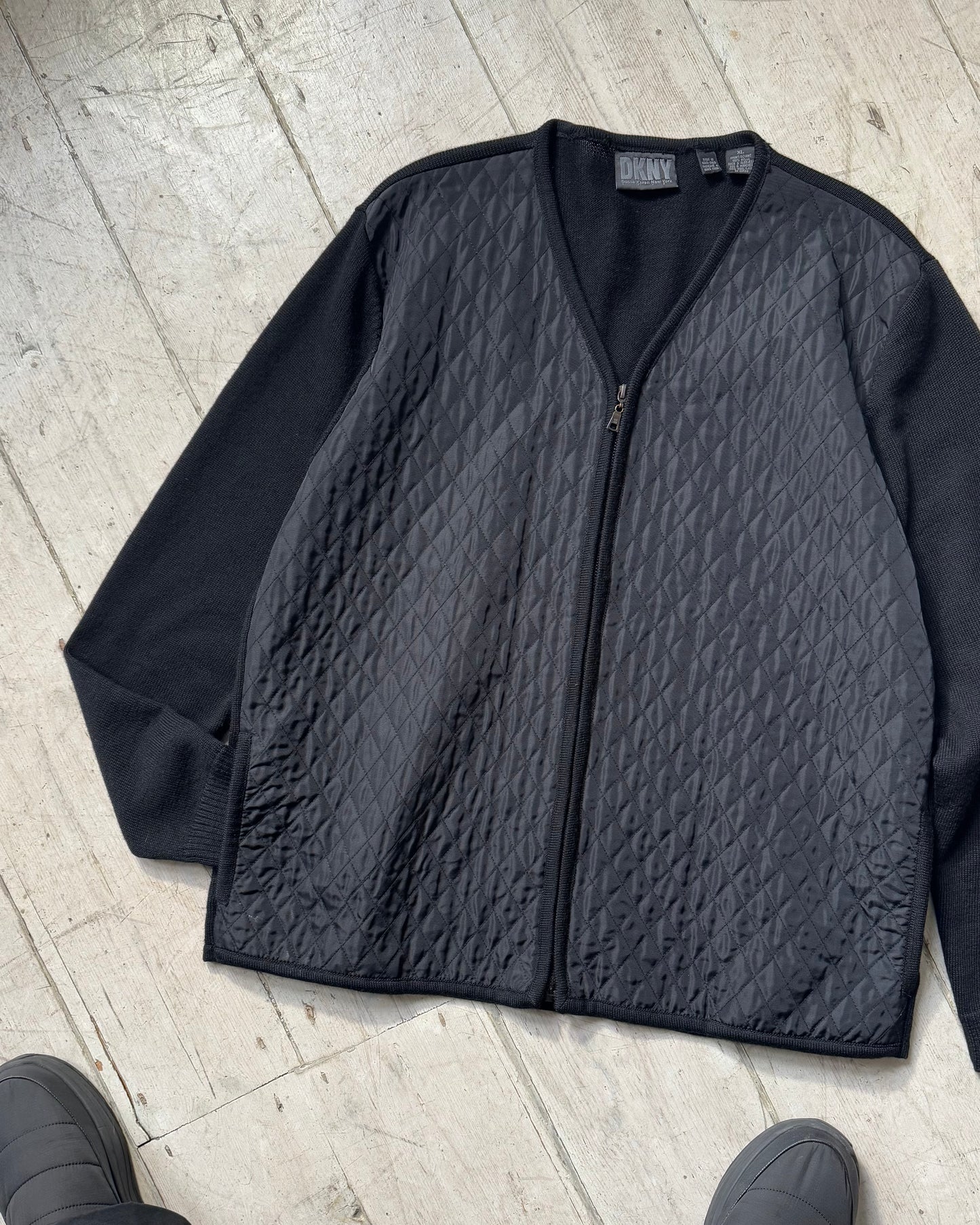 Early 2000s Black Quilted Front Knit Zip Up Cardigan (L~XL)