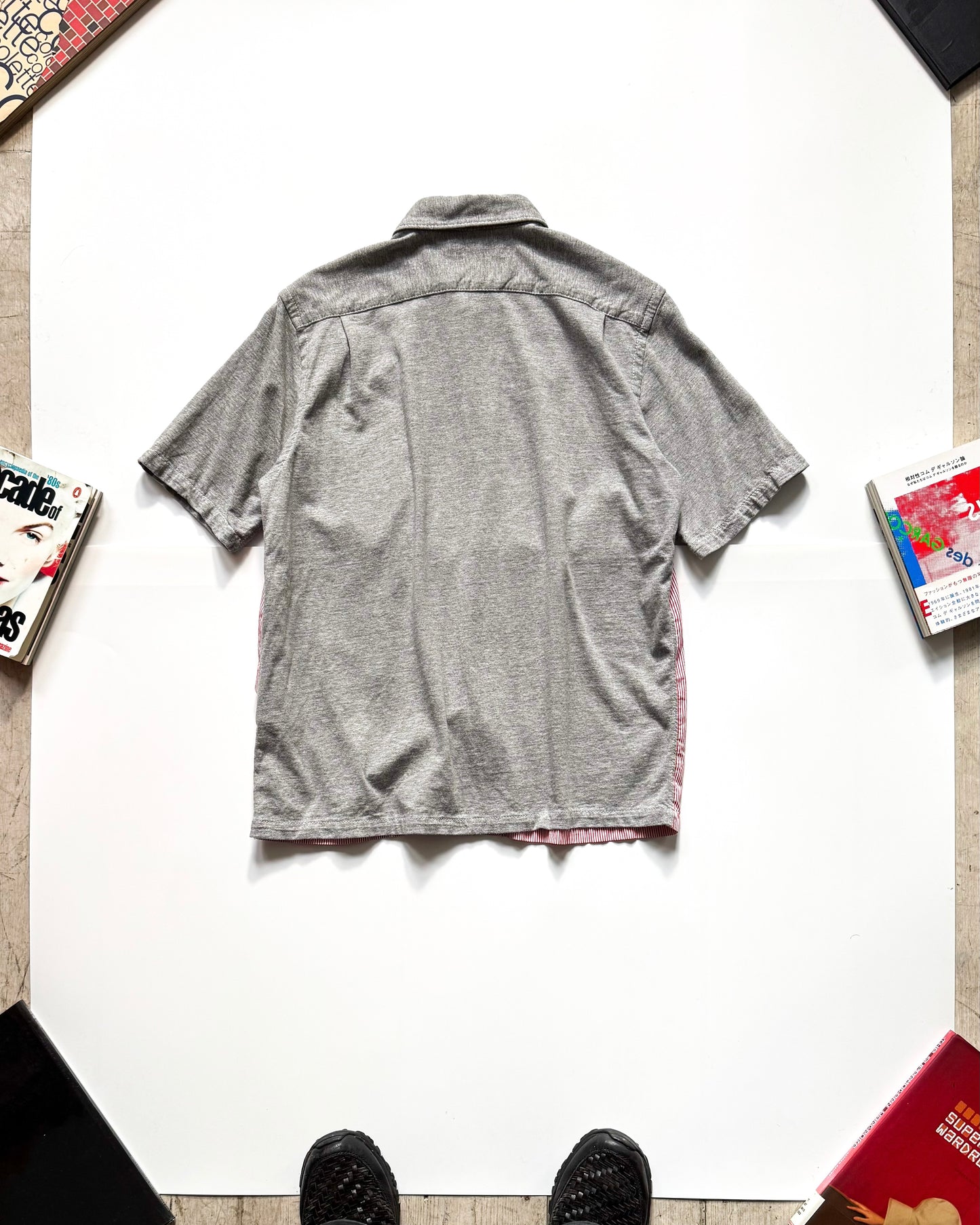 2004 Red Striped Short Sleeve Shirt (~M~)
