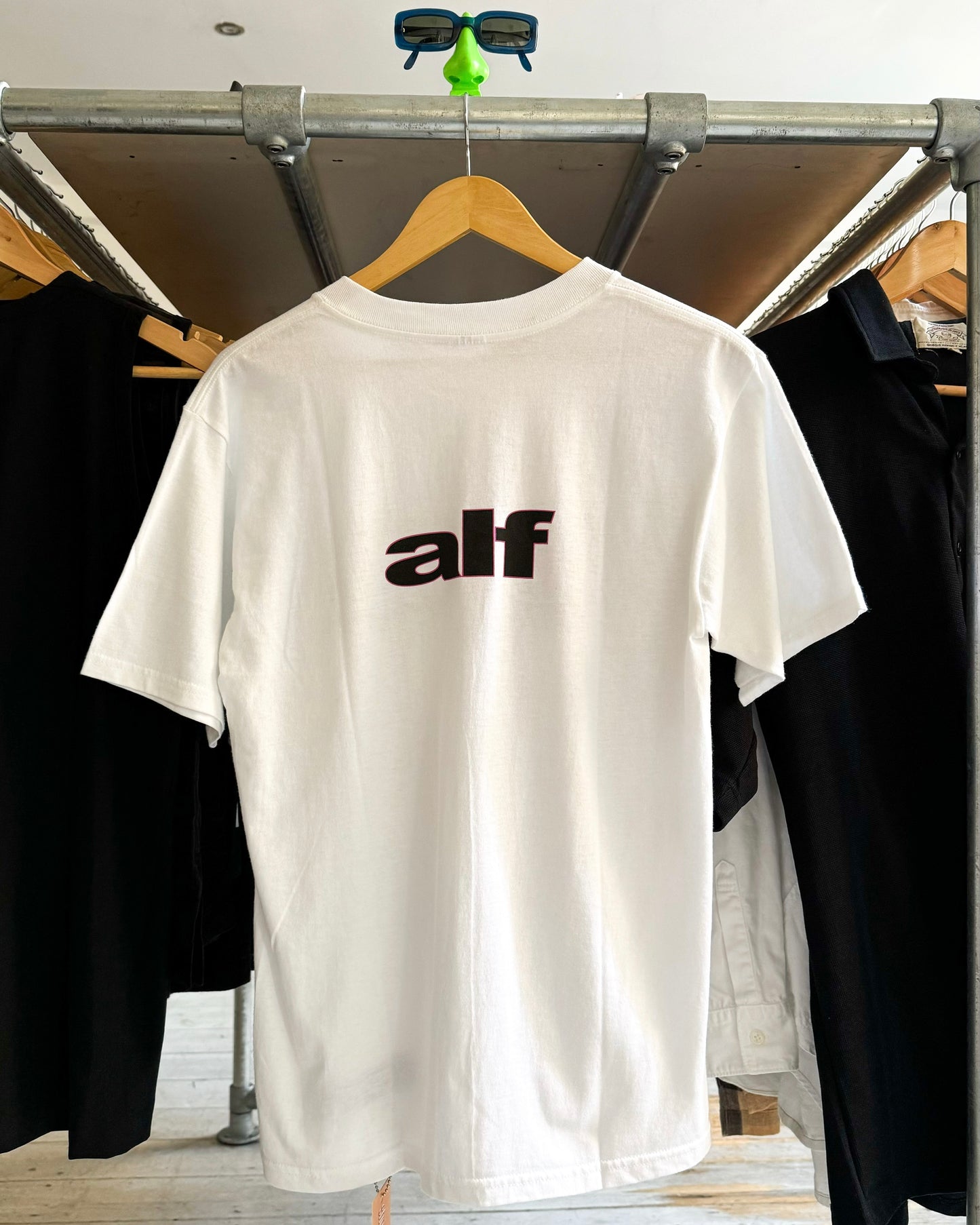 SS1999 “Relief” Alfred Hitchcock “ALF” Cartoon T-shirt (M)