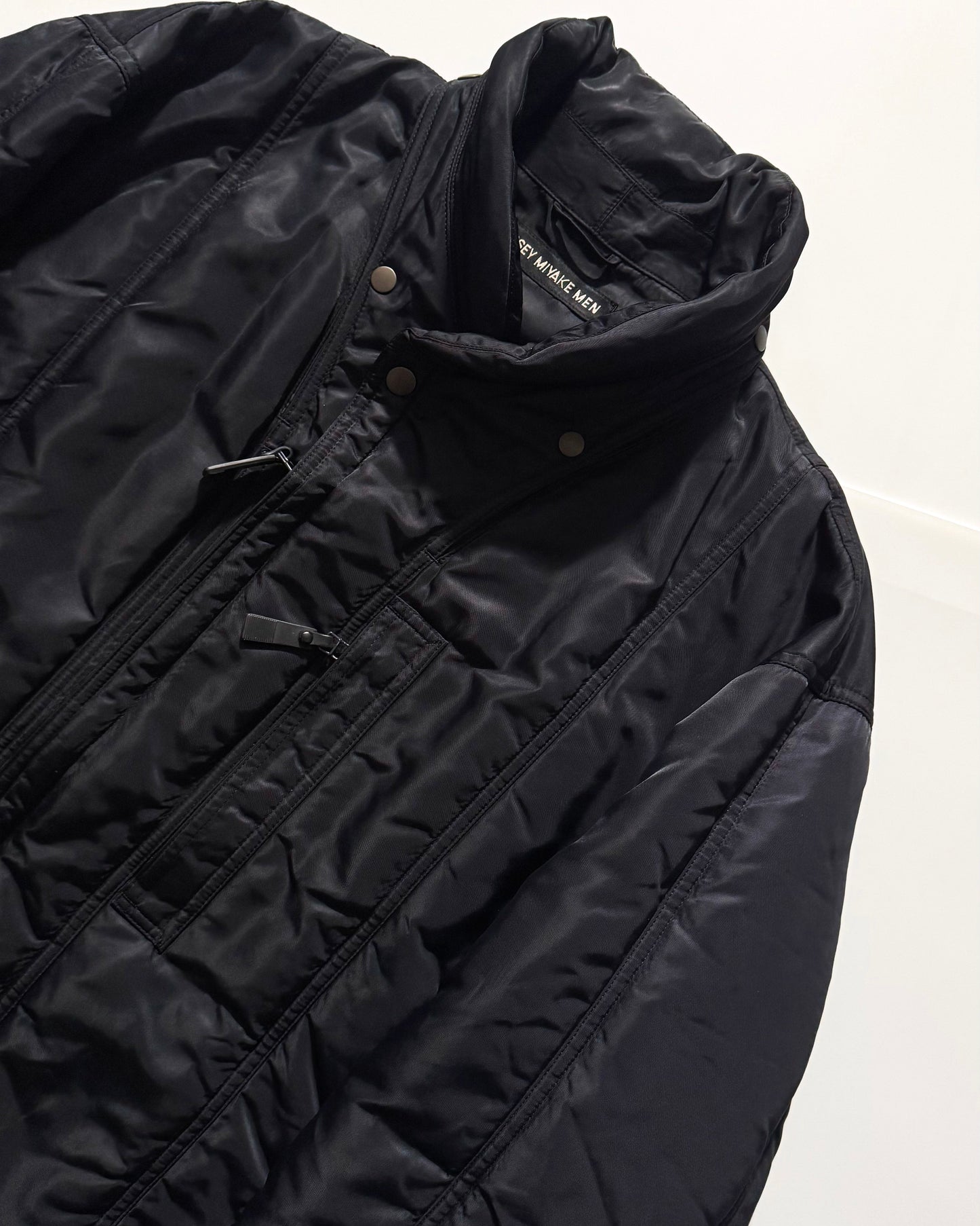 AW01 Padded Tech Jacket  (~L~)
