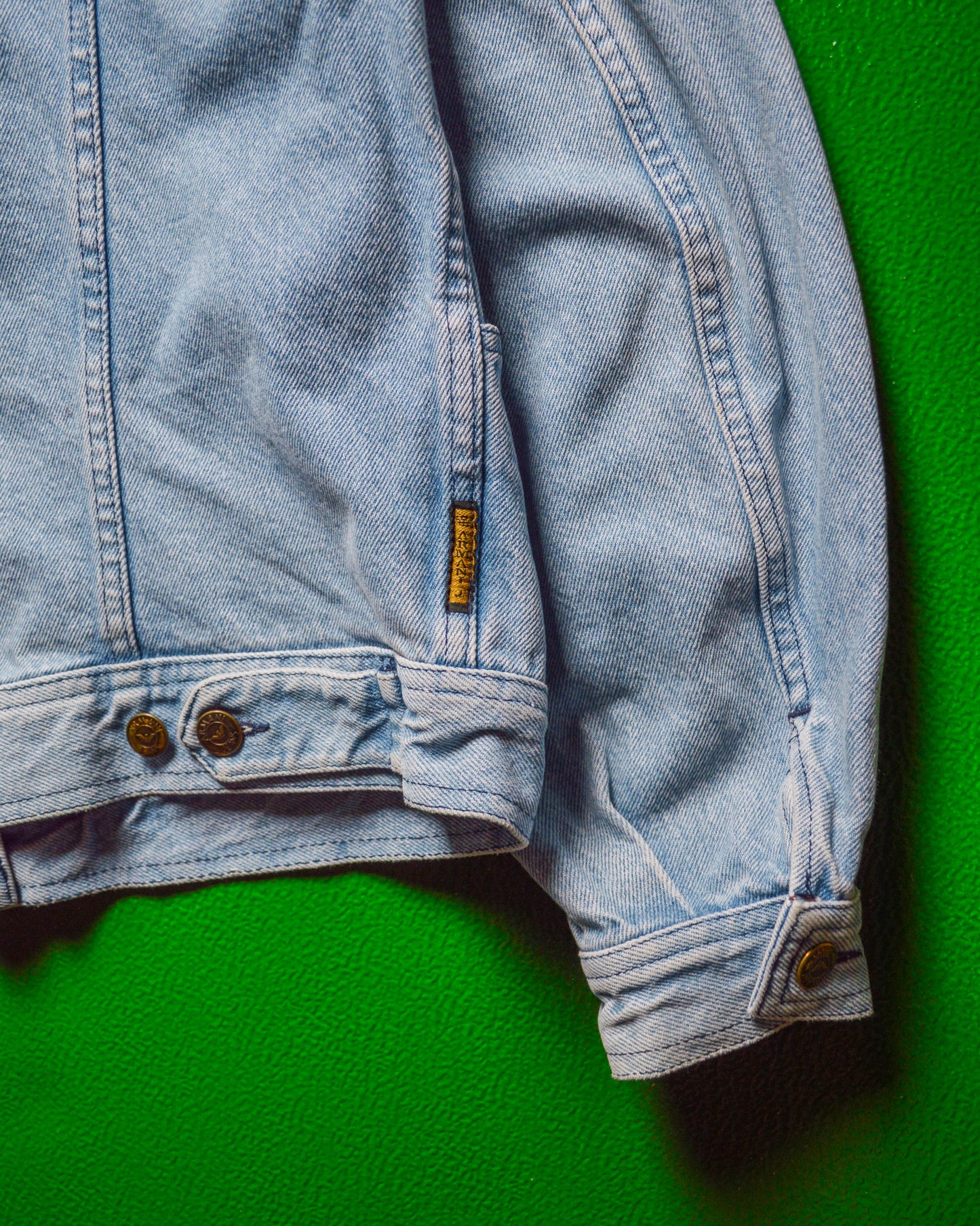 90s Washed Blue Panelled Denim Jacket (~M~)