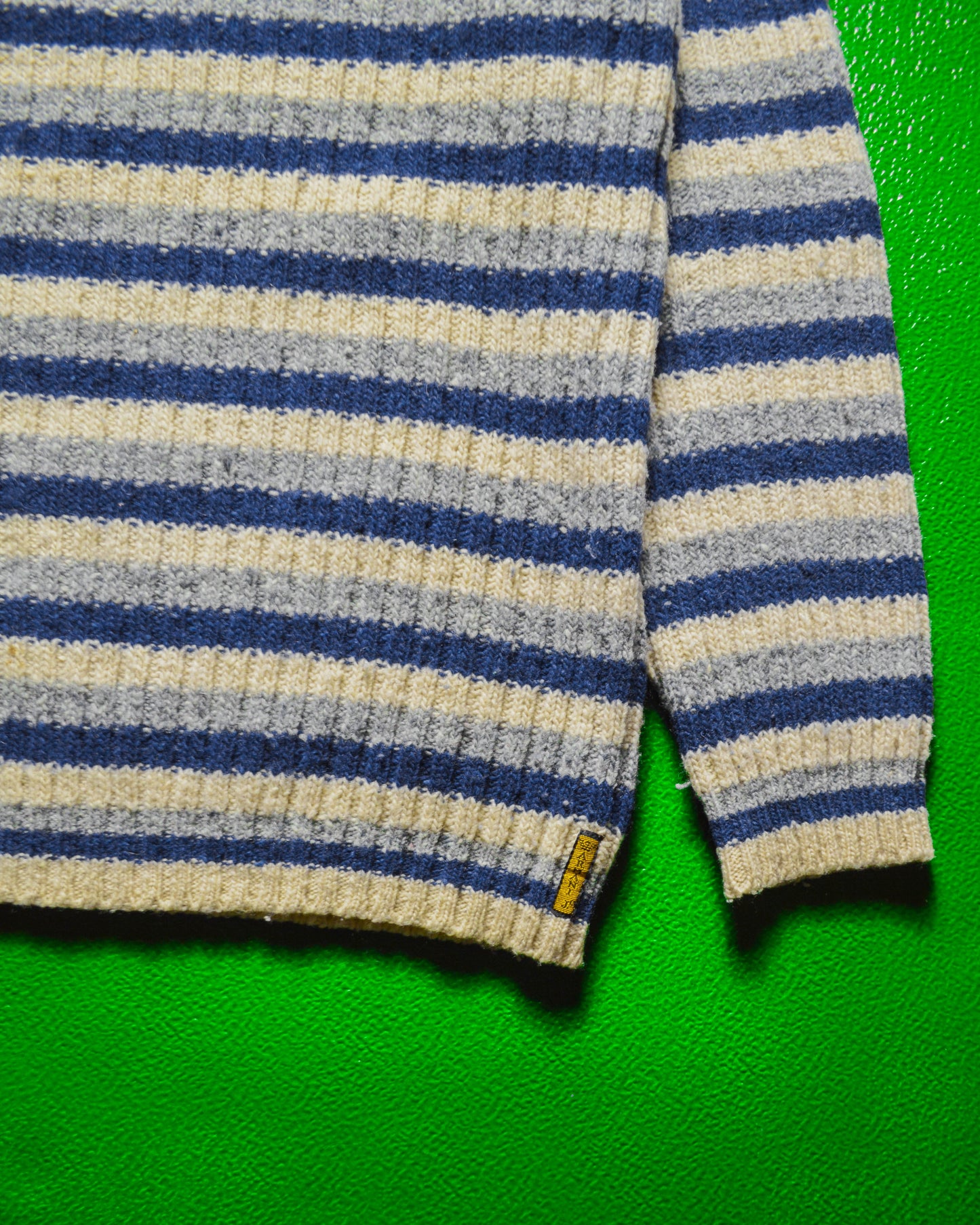 90s Striped Knit Jumper (~M~)