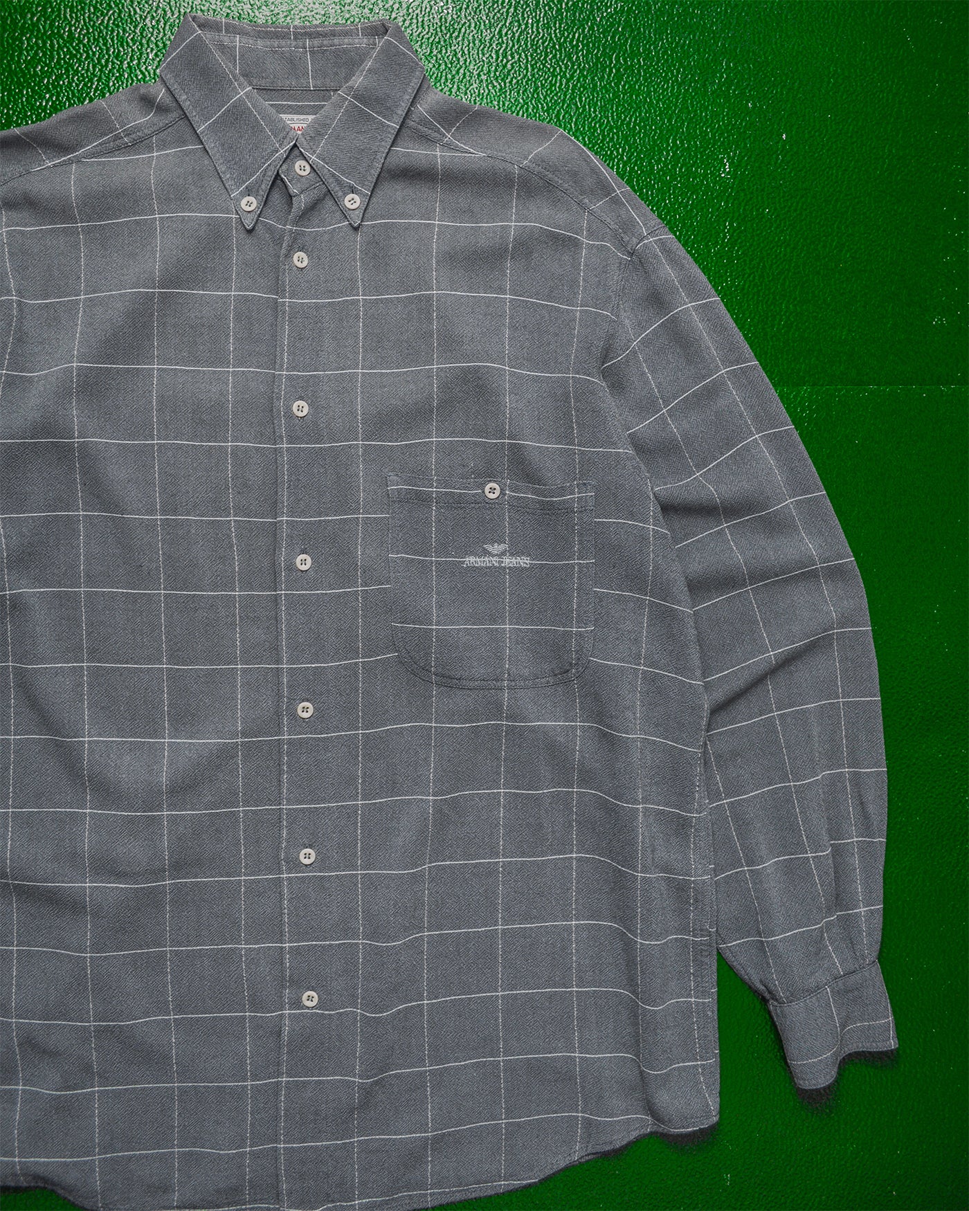 90s Textured Flowy Grey Grid Shirt (M~L)