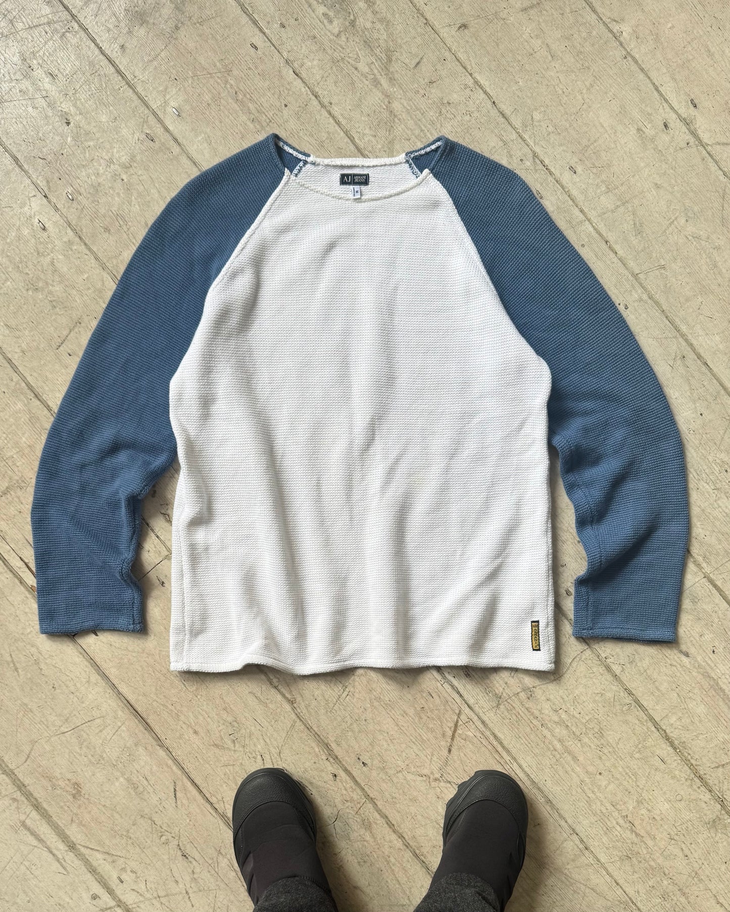 Early 2000s Blue / White Raglan Knit Jumper  (~M~)