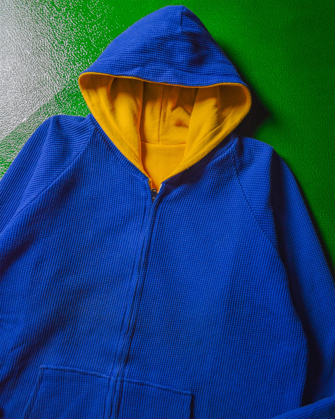 Mid 2000s Chill- Buster Reversible Waffle / Thermal Blue Yellow Hoody (M~L)