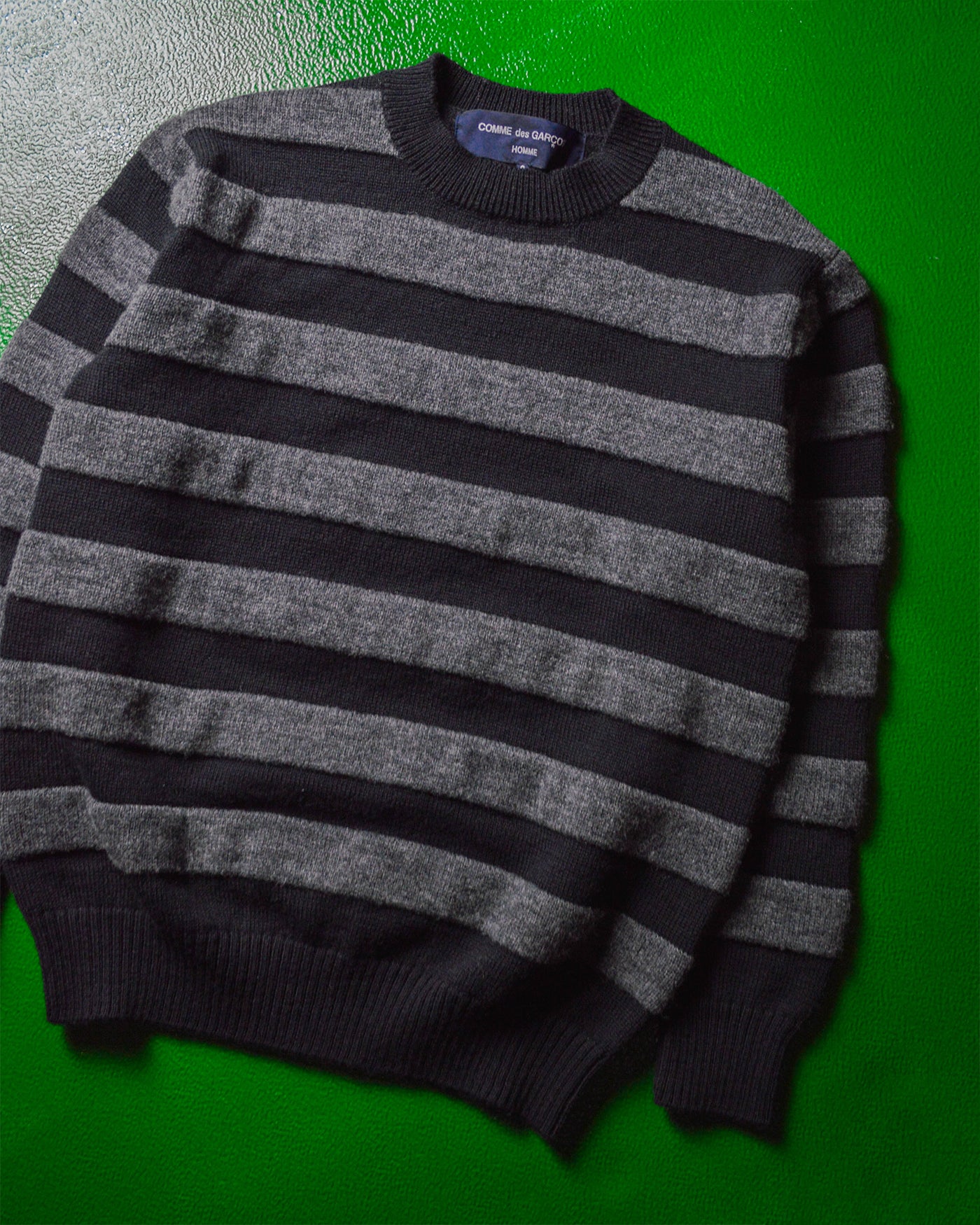 3-D Striped Black Grey Knit Jumper (~M~)