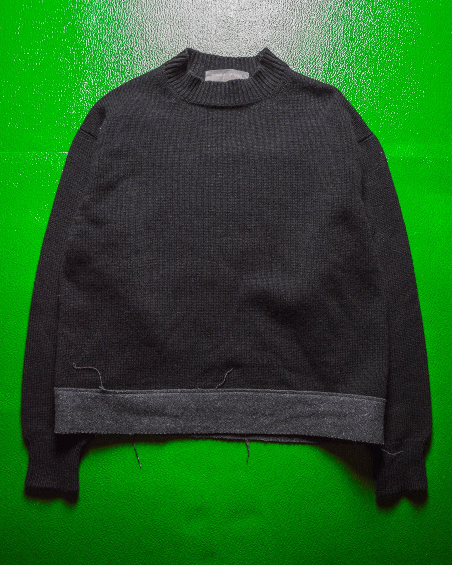 1995 Black / Grey Contrast  Raw Waist Band Knit Jumper (~M~)