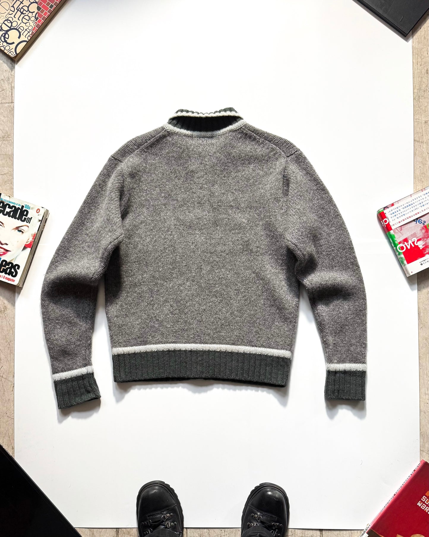 2000s Cold Grey  Zip Up Knit (M~L)