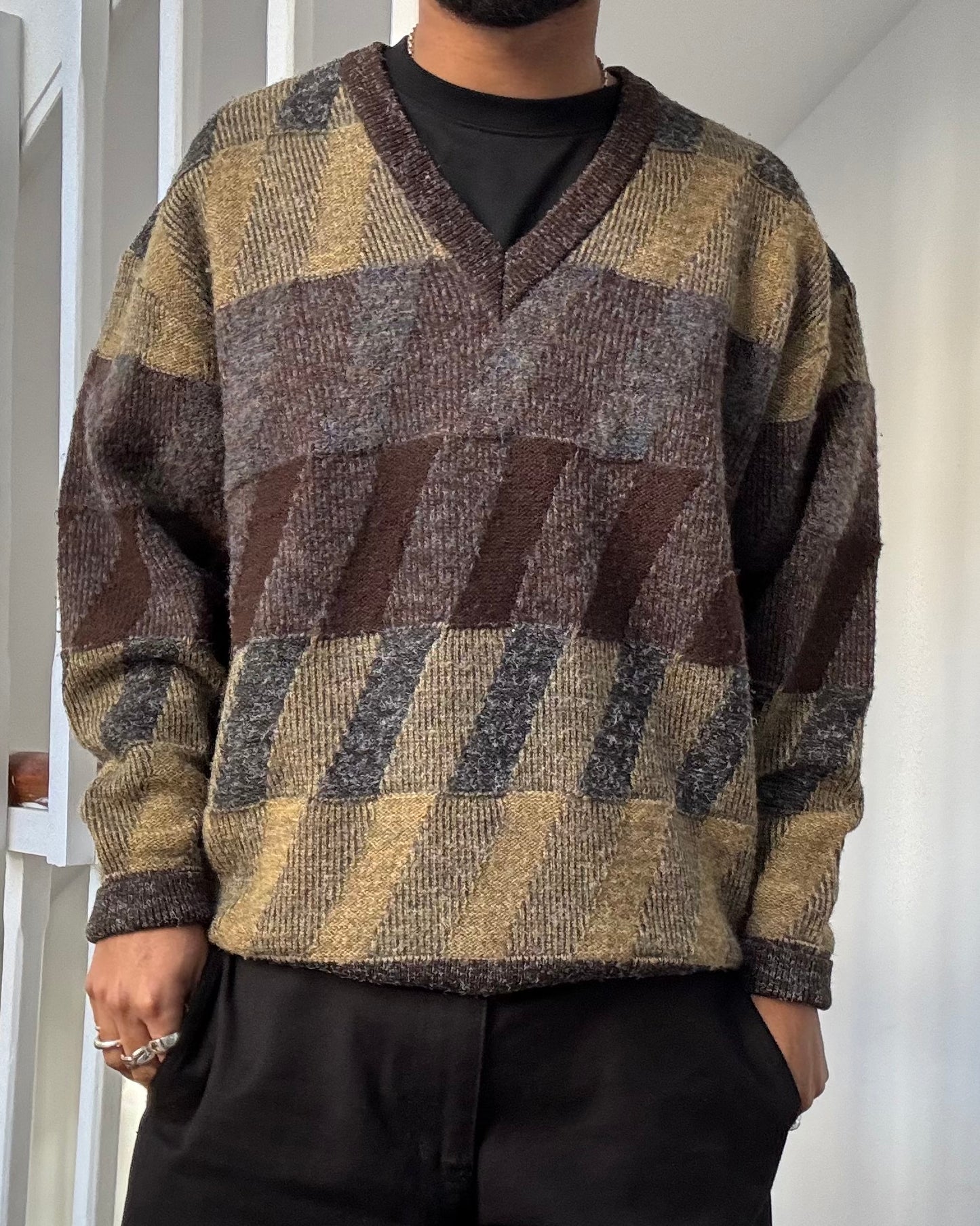 80s Brown Grey Diagonal V-neck Knit Sweater / Jumper (~L~)