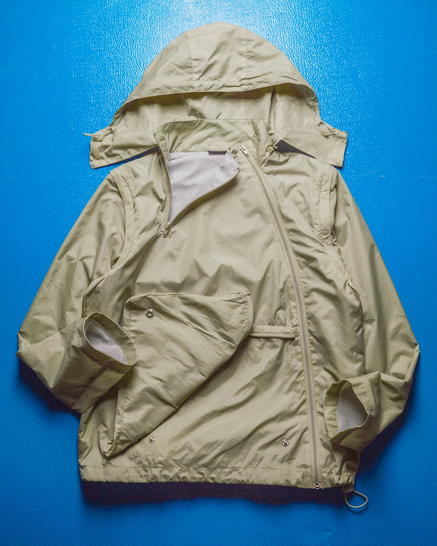 Modular / Convertible Mesh Lined Beige Asymmetrical Light Anorak (S~M)