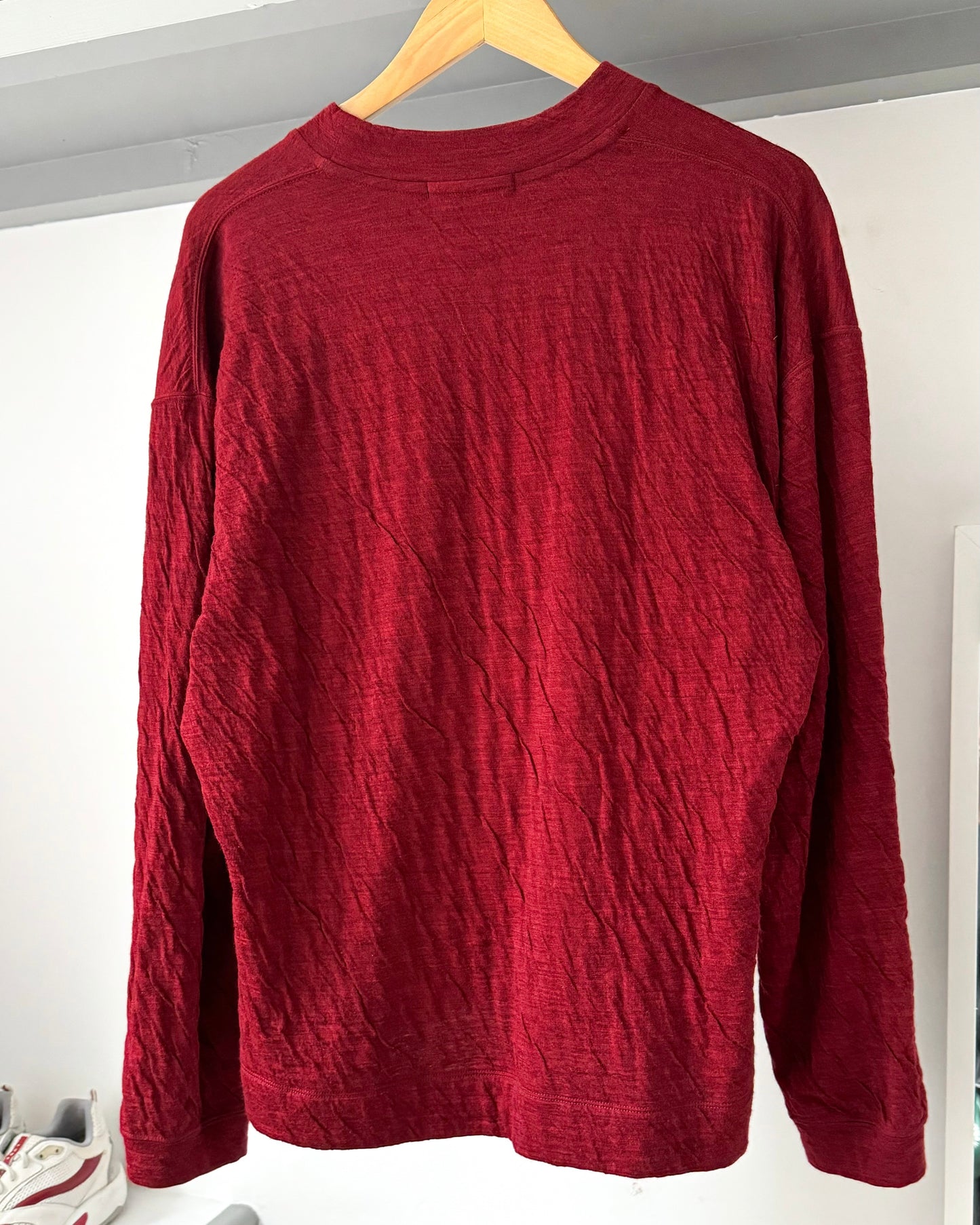 Blood Red Crinkle Process Sweatshirt / Jumper (~L~)