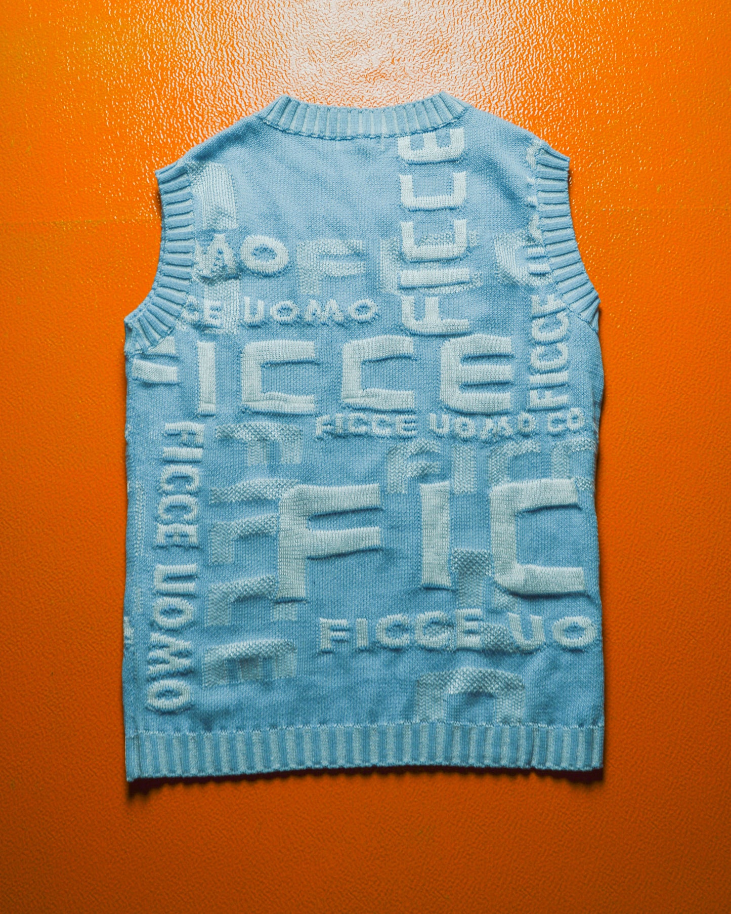 Intarsia Monogram Baby Blue Knit Vest (S~M)