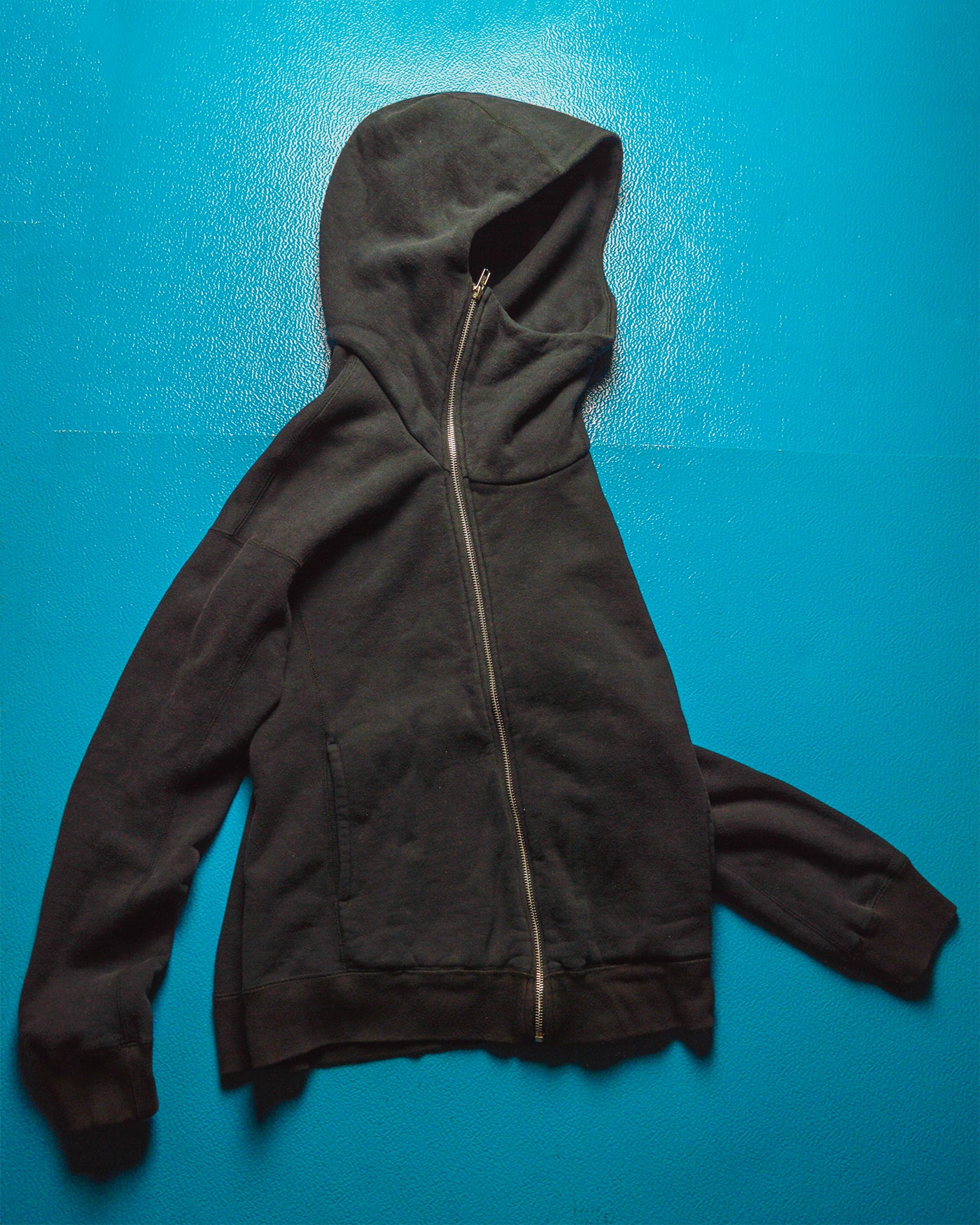 Black Asymmetrical Zip Up Hoody (S~M~)