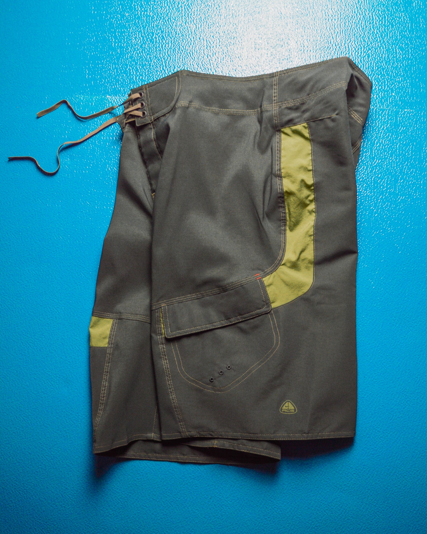 Spring 2004 Grey Green Panelled Strip Pocket Board  Shorts (~36~)