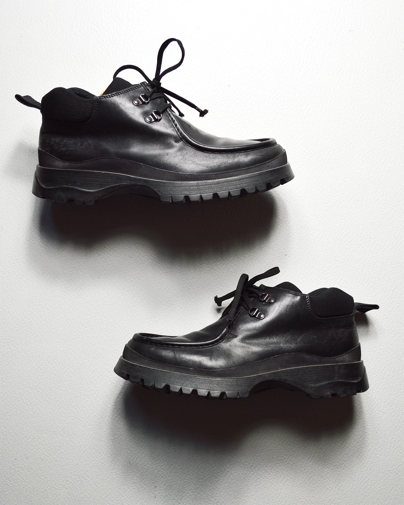 Vintage Black Leather Low Hiking Boots  Shoes (10)