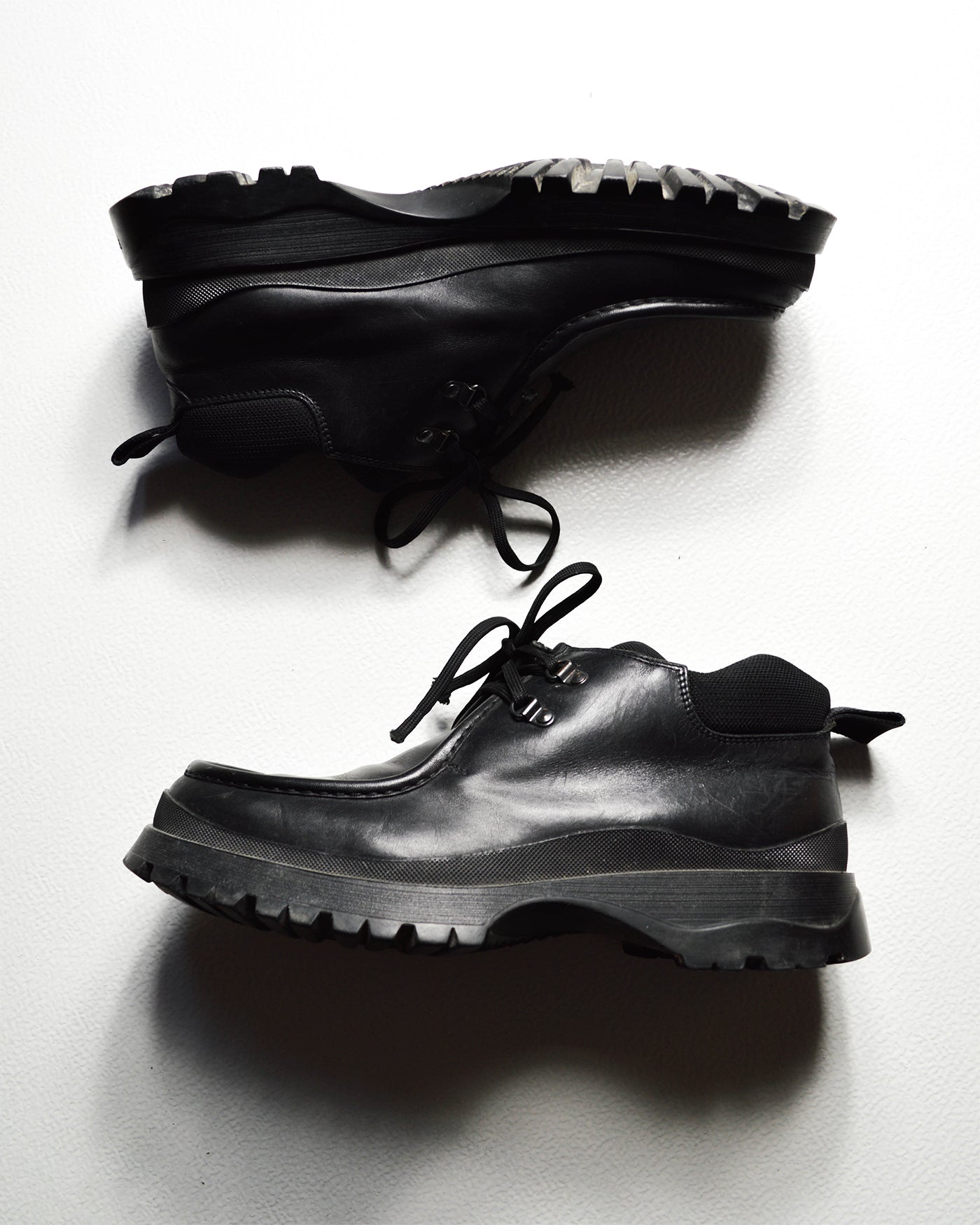 Vintage Black Leather Low Hiking Boots  Shoes (10)