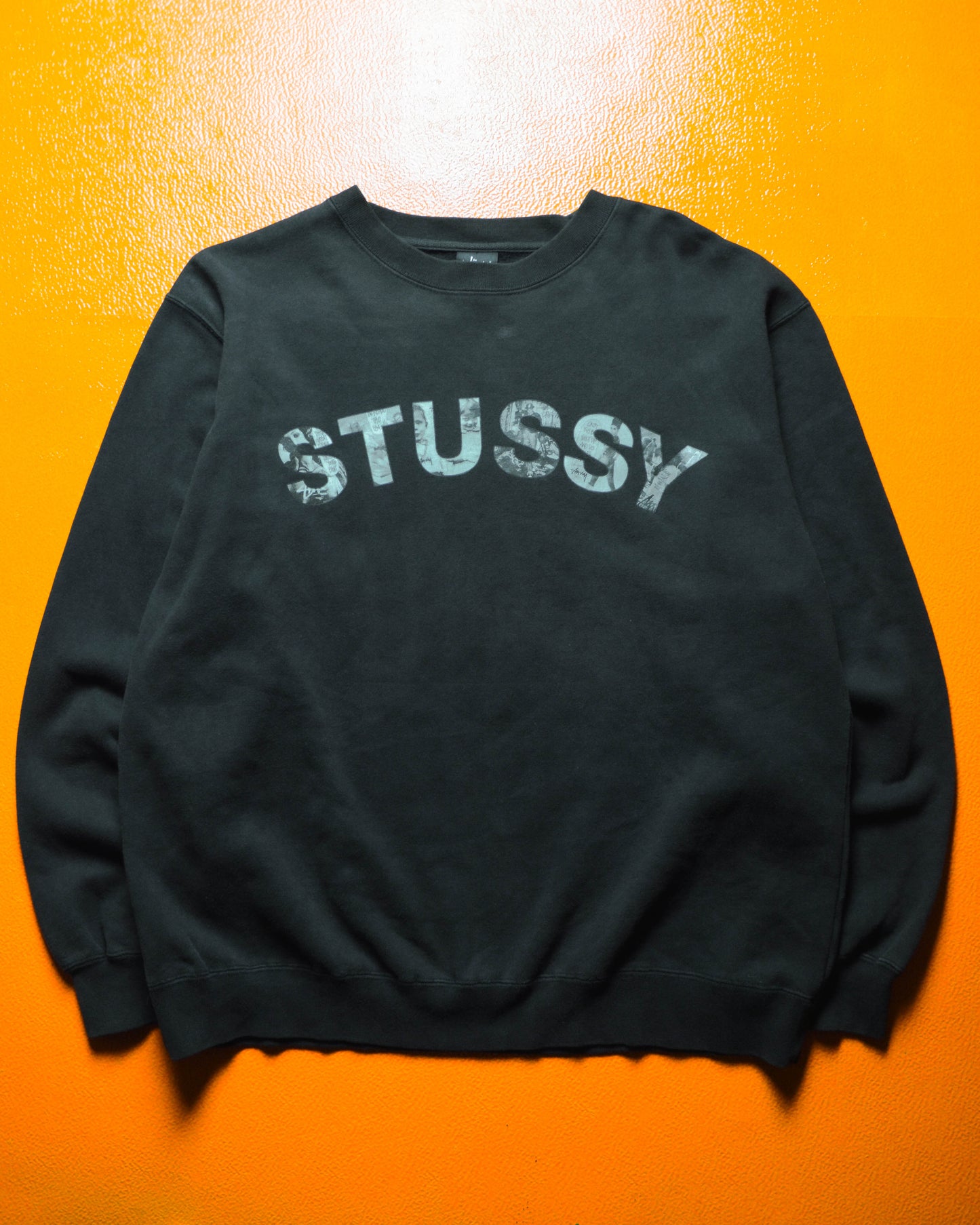 Mid 2000s Black Photo Campaign Logo Jumper (M)
