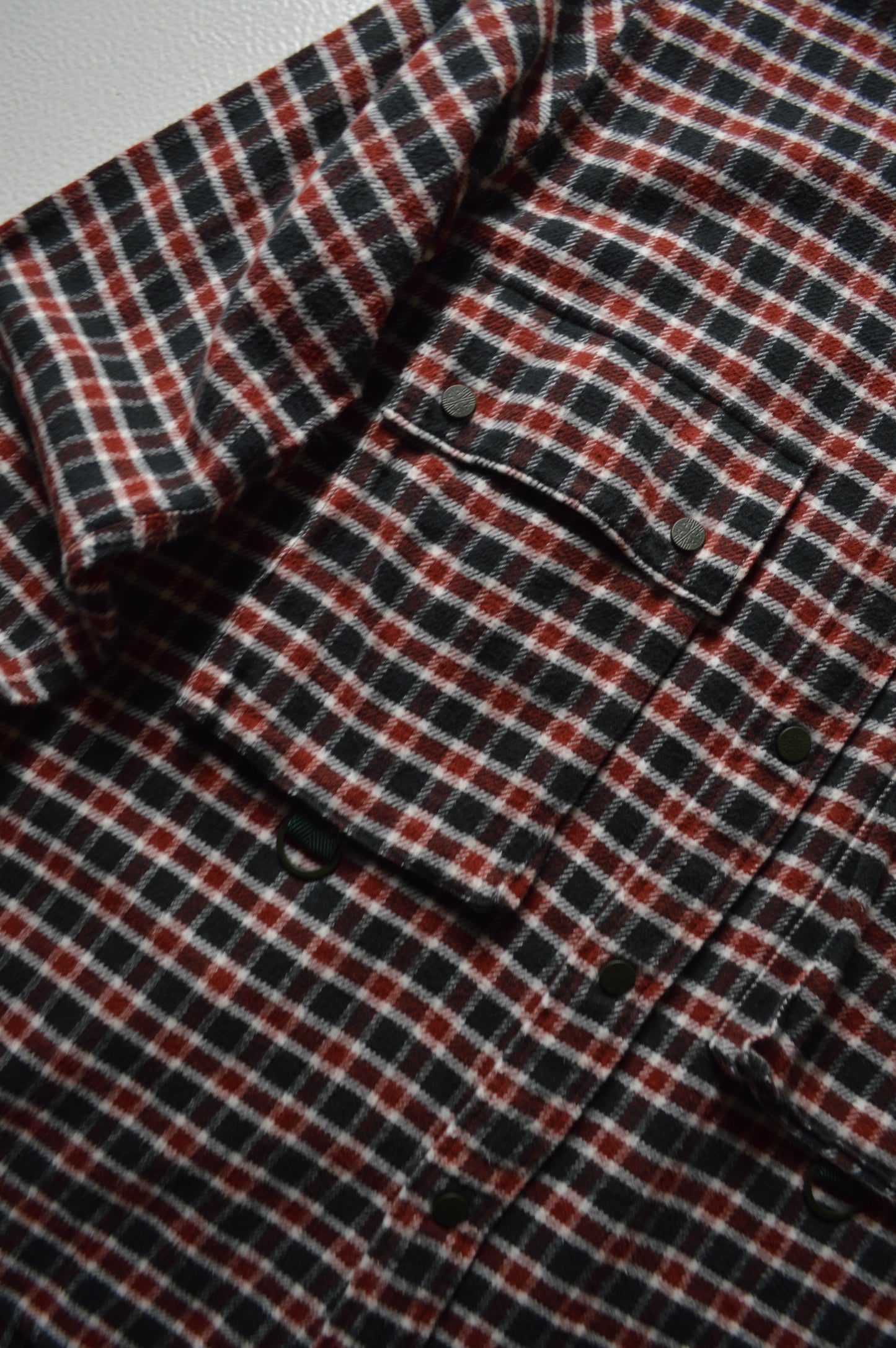 AW19 Red Black Plaid Cargo Patch Pocket D-Ring LS Shirt (M)