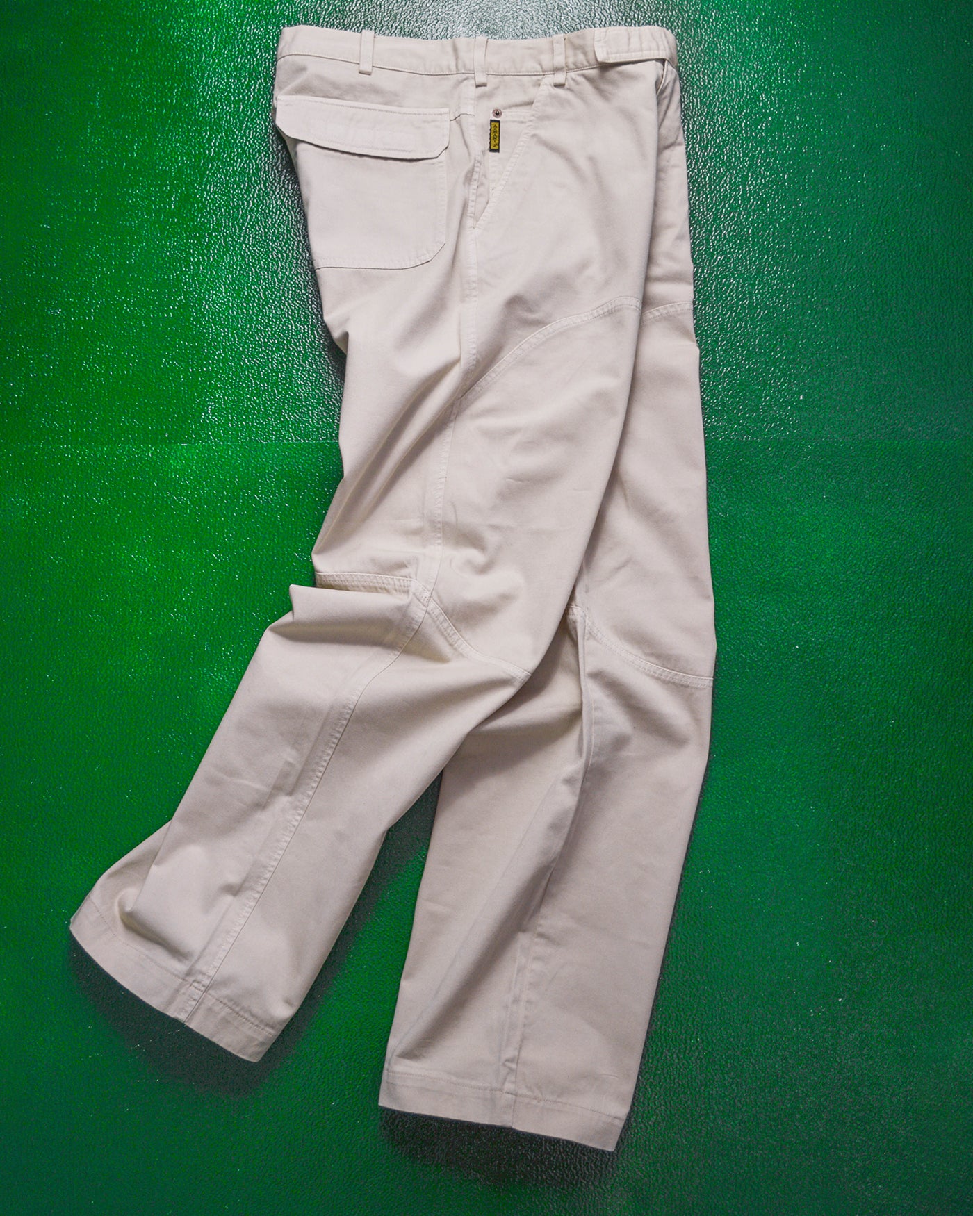 Early 2000s Round Knee Panelled Cream Pants (~32~)