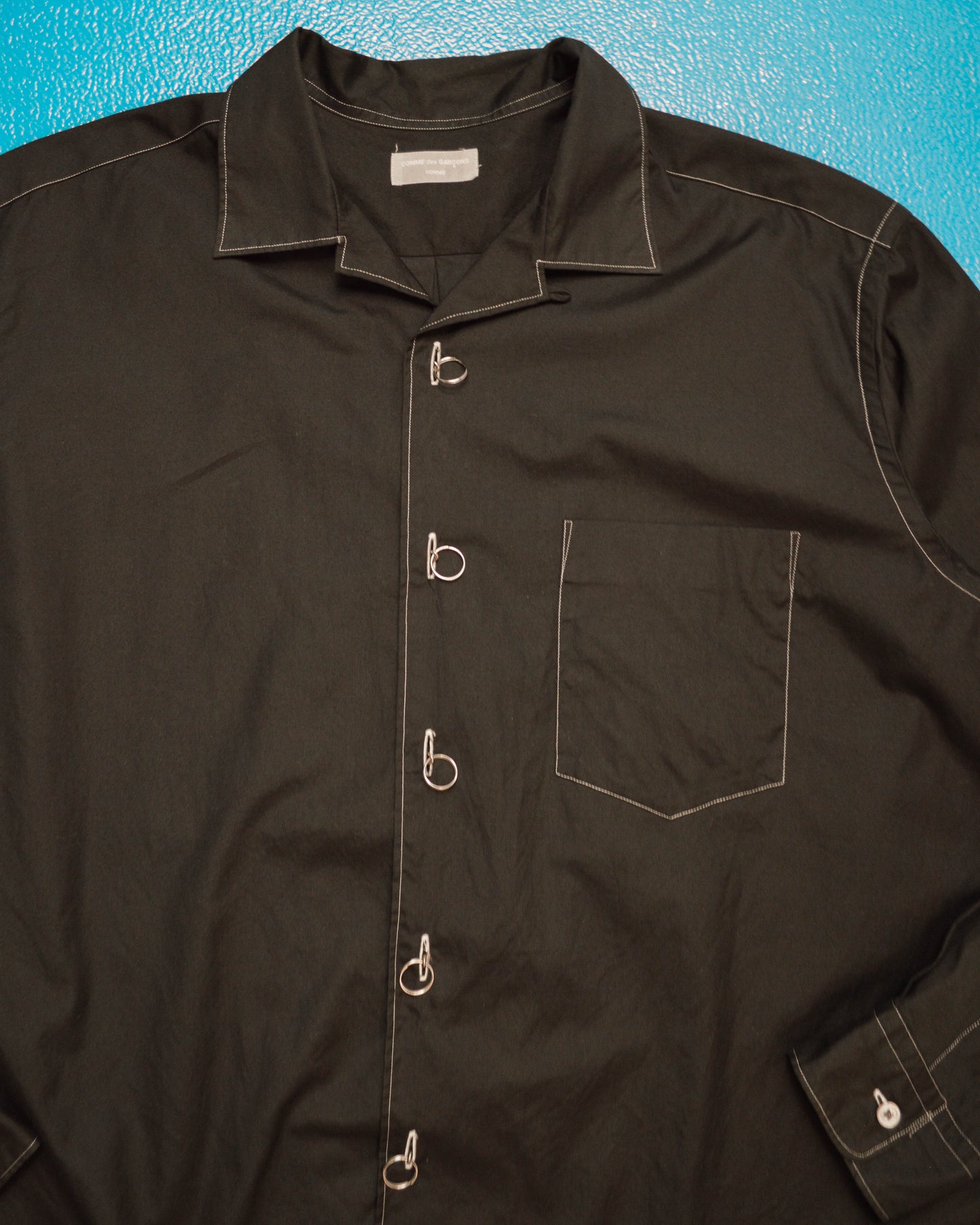 1990 Black Metal Ring Closure Contrast Stitch Shirt (~L~)