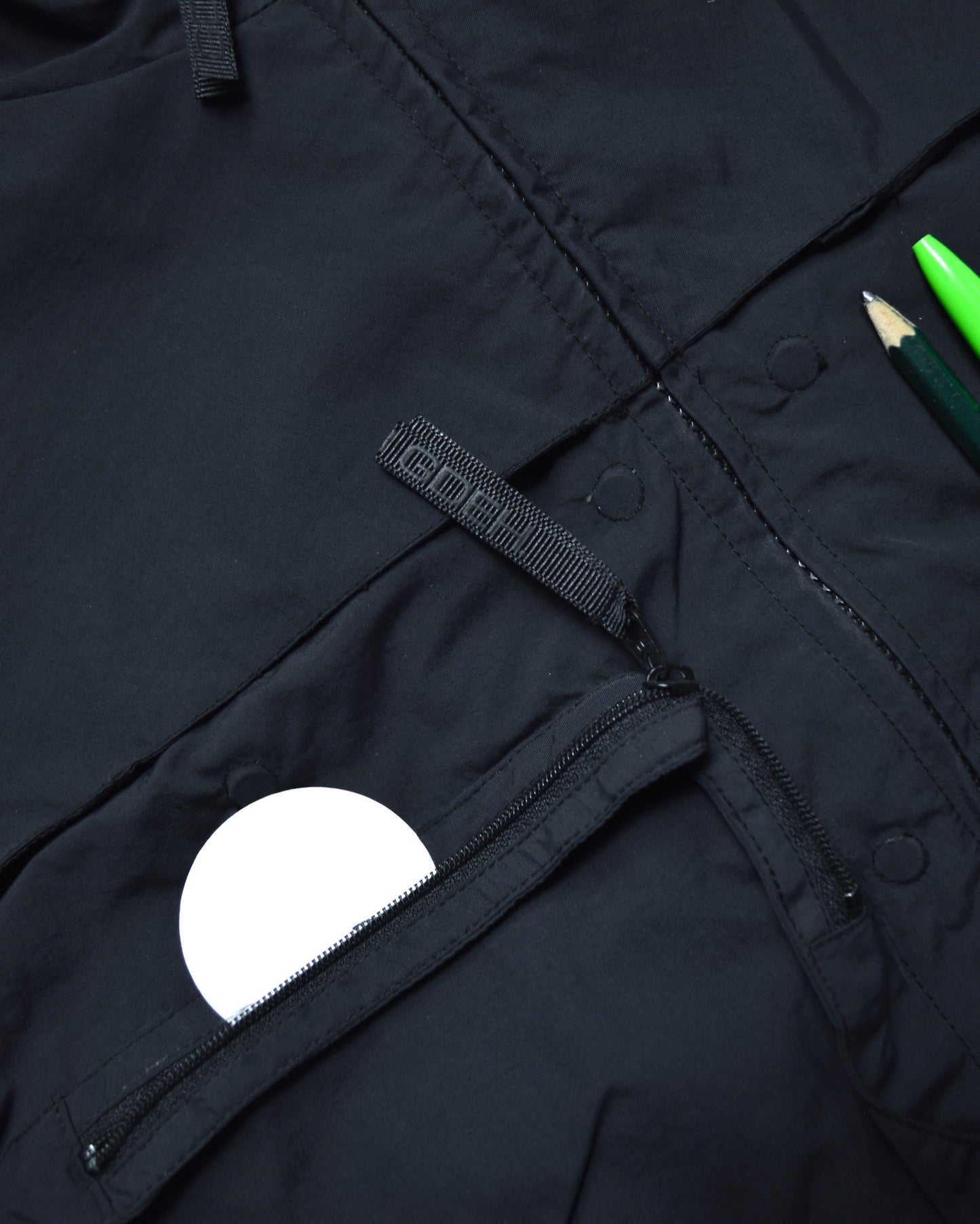 Magnetic Stealth Tactical Multi- Compartment Jacket (XL)