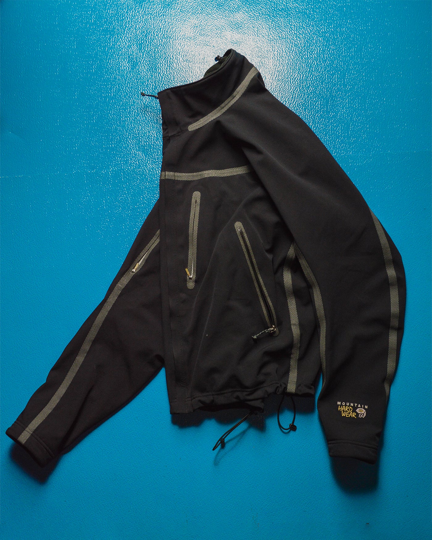 Mountain Hardwear 2000s Black Conduit Taped Softshell Jacket (~M