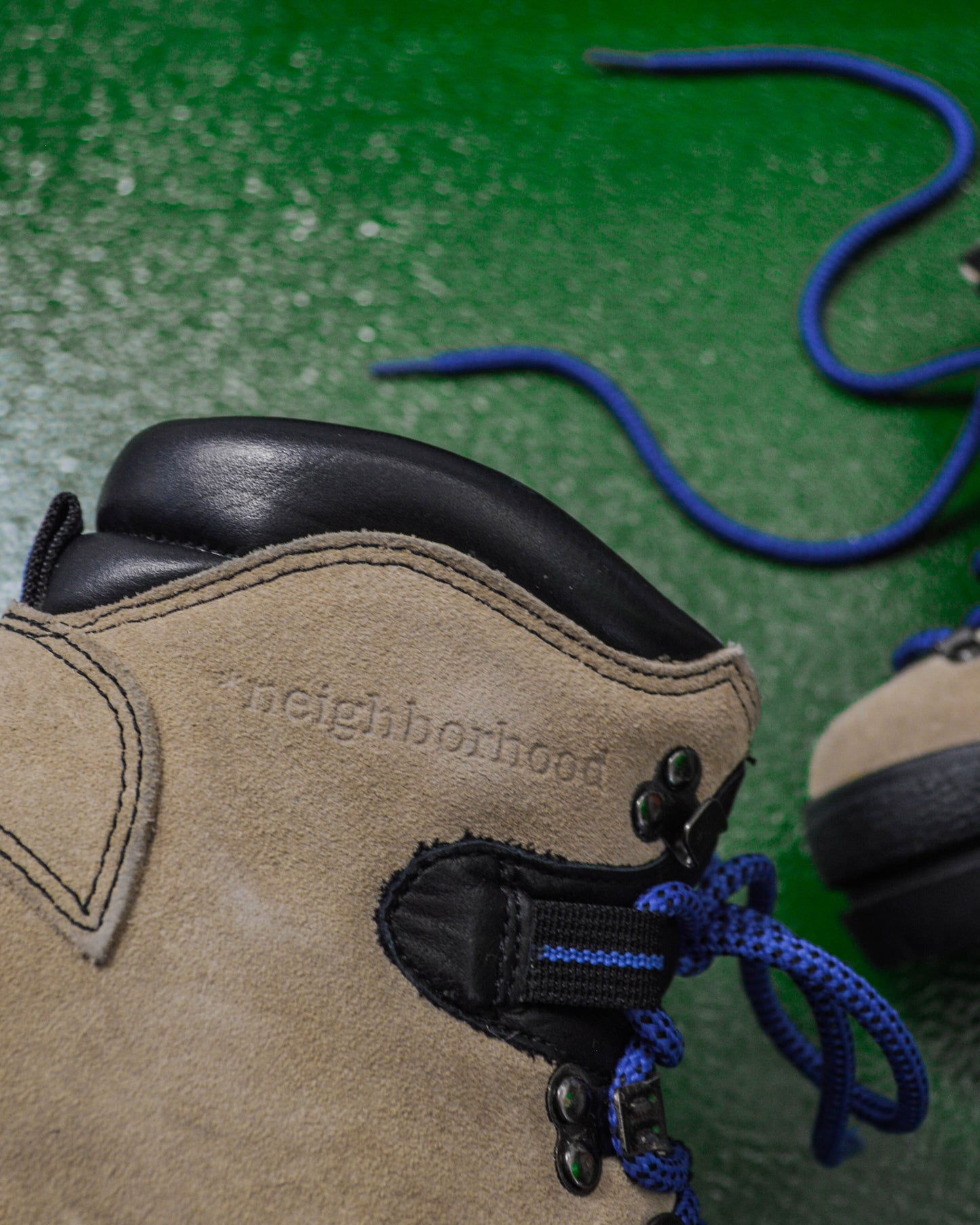 "Hoods" Harrods Flip Early 2000s Beige Hiking Boots (~UK4/5~)