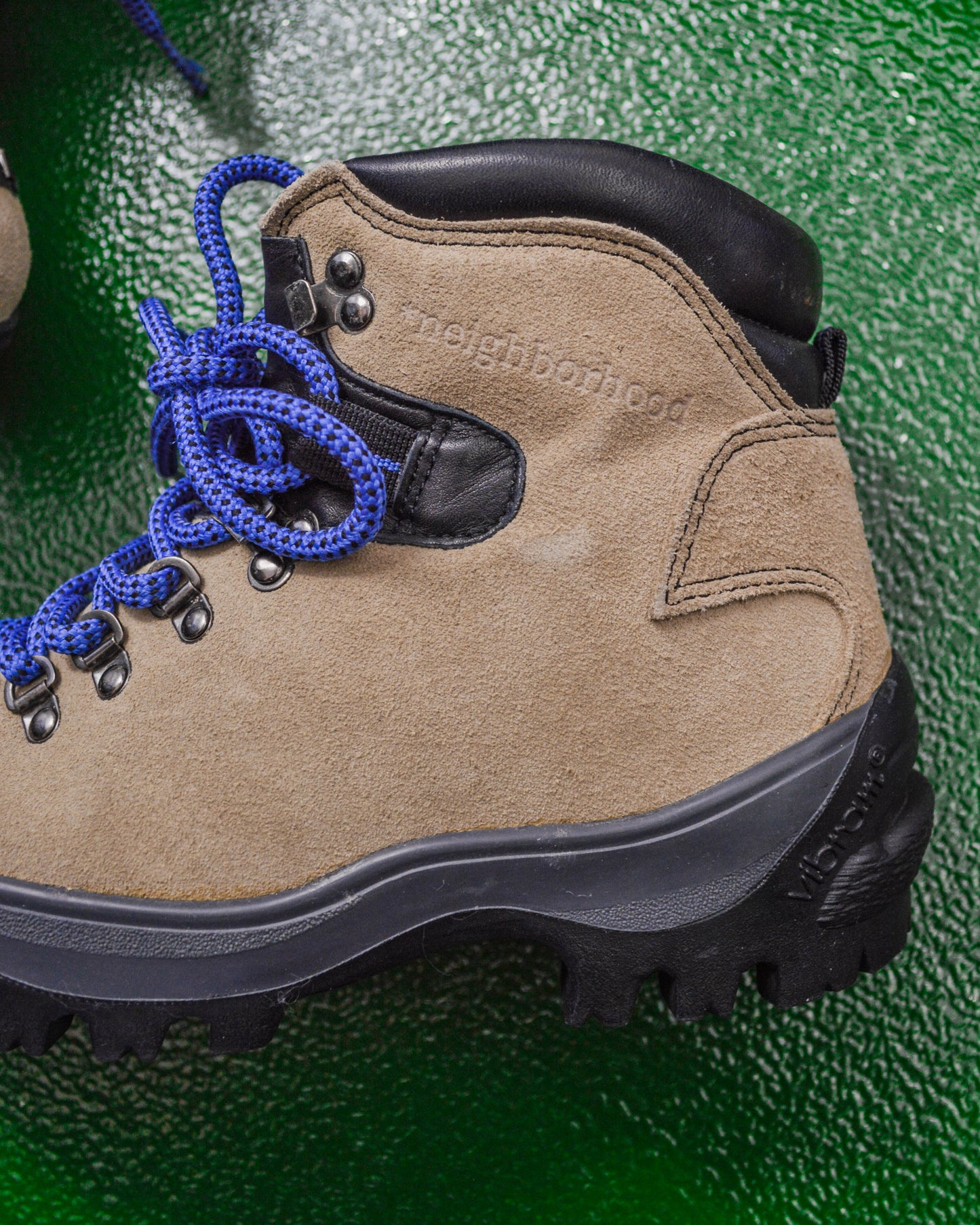 "Hoods" Harrods Flip Early 2000s Beige Hiking Boots (~UK4/5~)