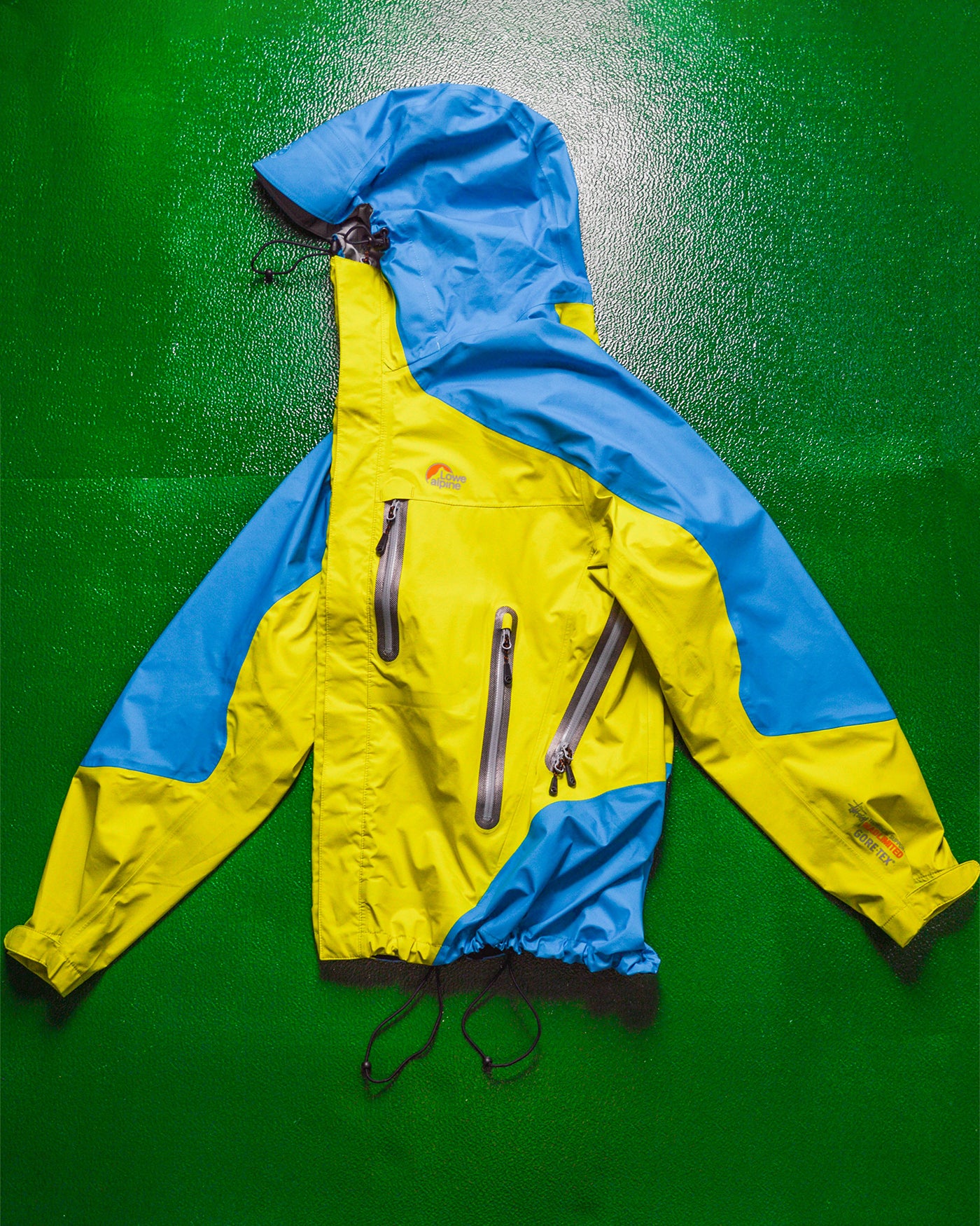 Lowe Alpine F/W 11 Blue / Yellow Packable Panelled Gore-Tex Mountain Jacket (M)