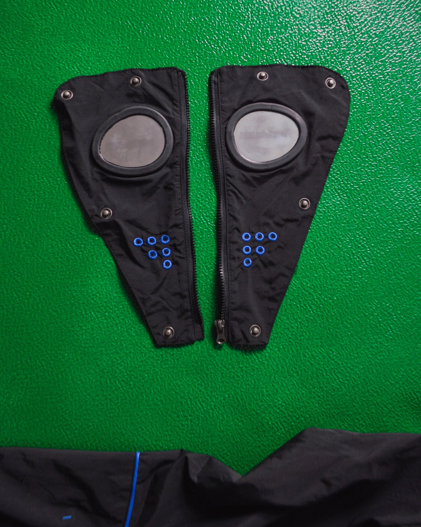 Airwalk Black / Electric Blue Goggle Jacket (M)