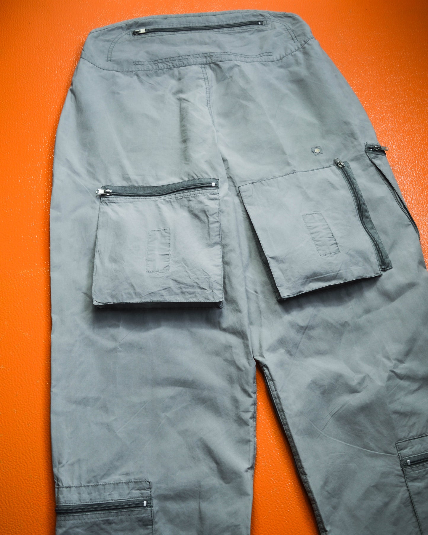 DKNY Multi-pocket Asymmetrical Grey Tactical Cargo Pants (34)