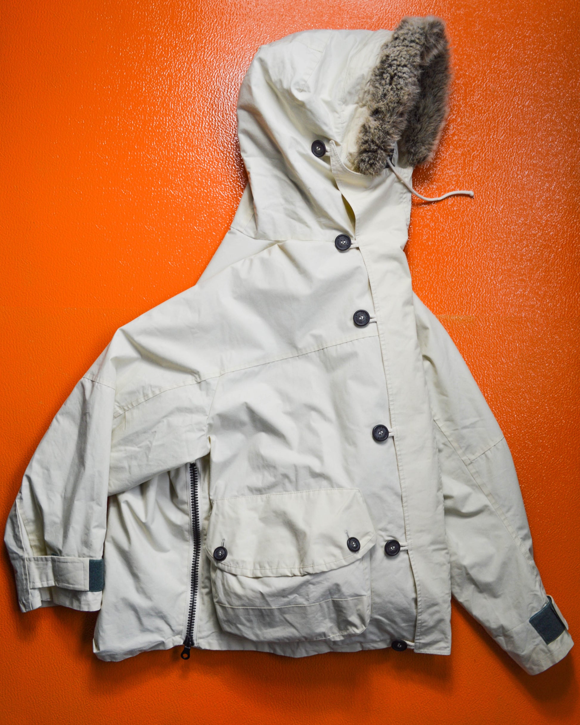 Griffin Cream 3-D Cargo Pertex Short Parka Jacket (L)
