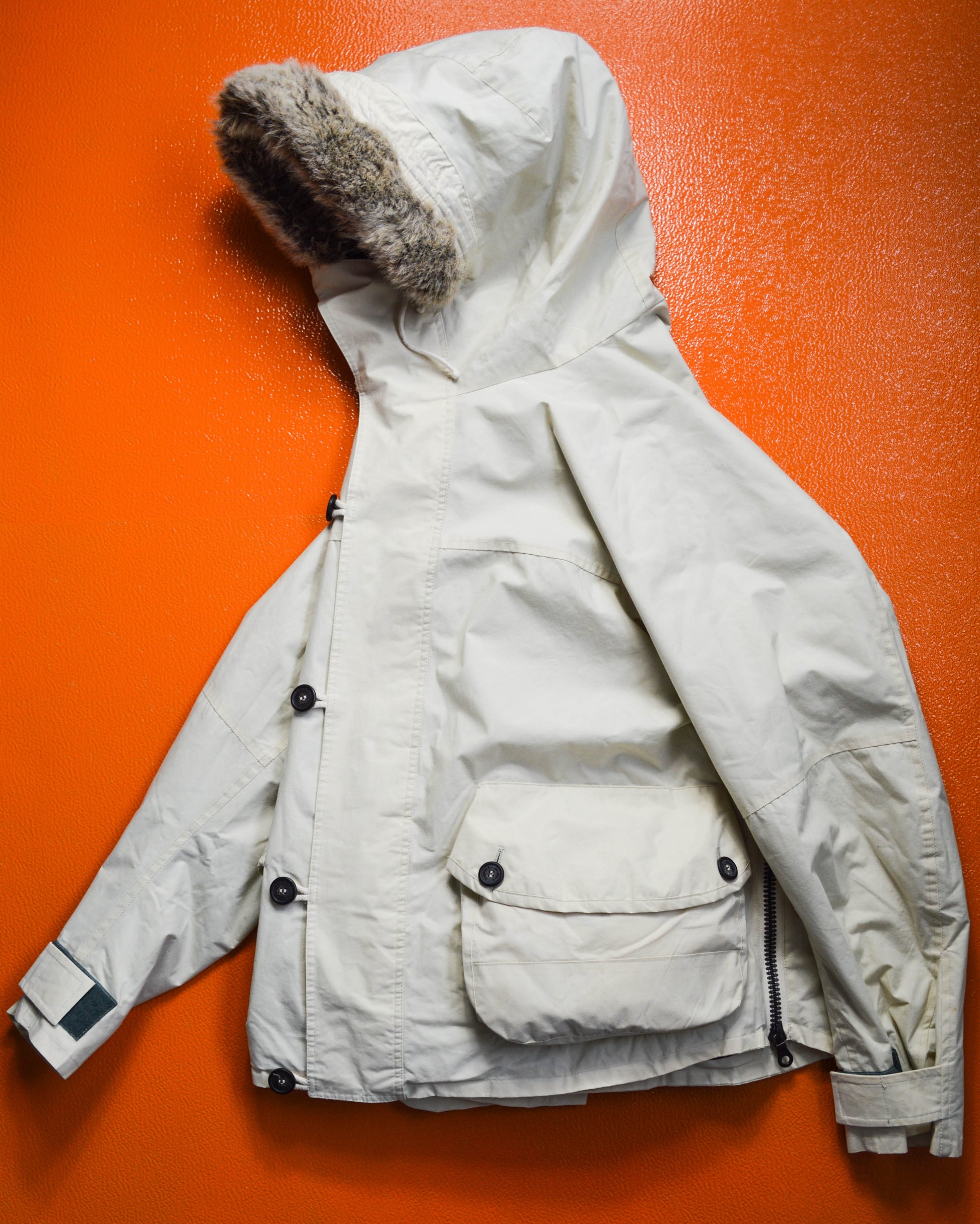 Griffin Cream 3-D Cargo Pertex Short Parka Jacket (L)