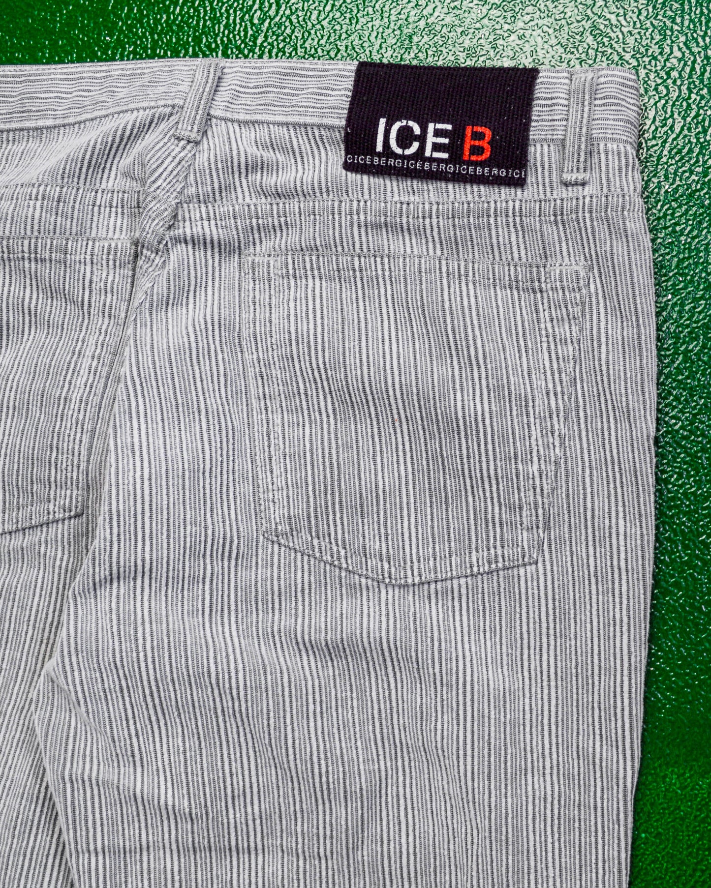 Iceberg Trimmed Corduroy Fabric Textured / Striped Pants (~32~)