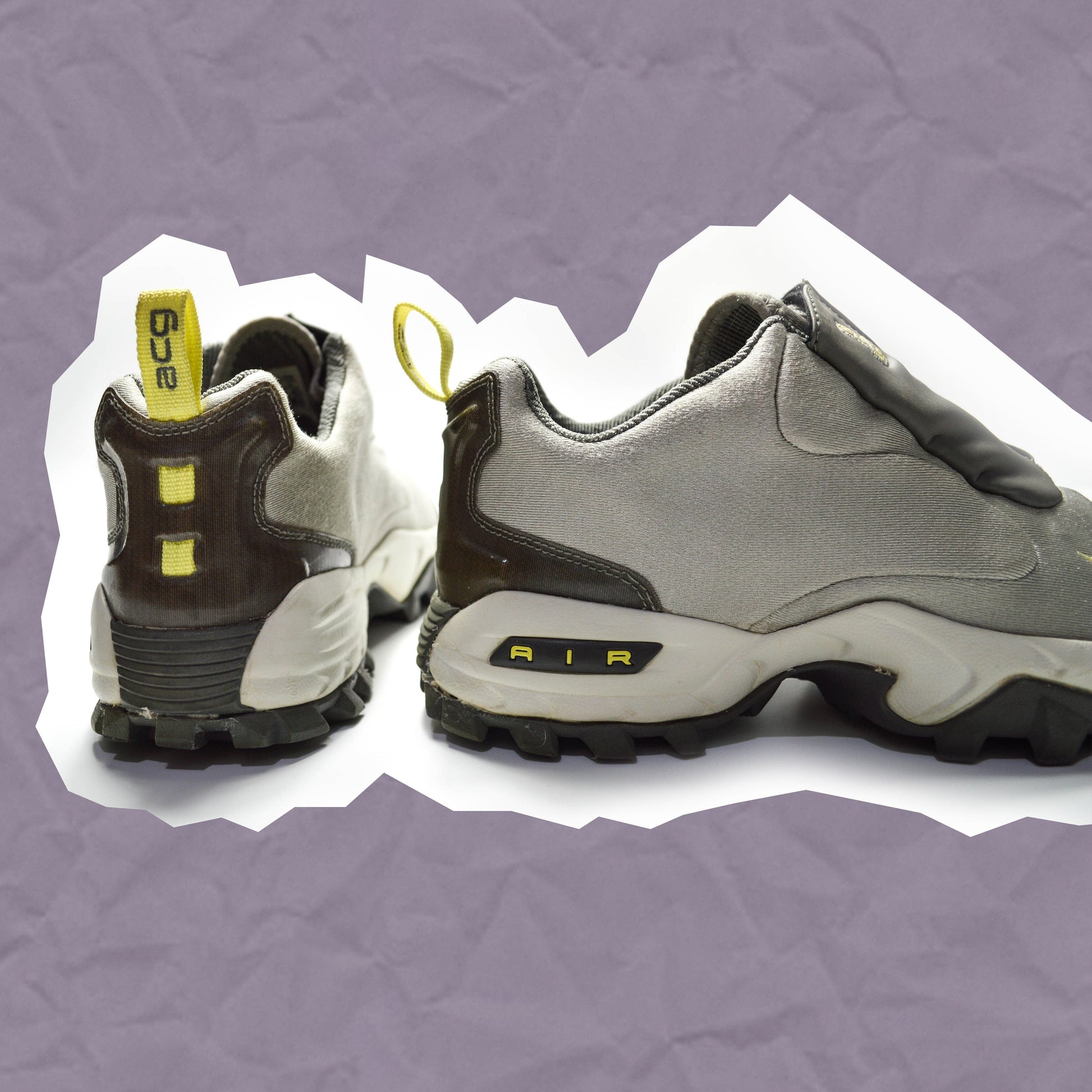 Nike ACG 2001 Wailuku Grey / Mellow Yellow Sneakers (UK7)