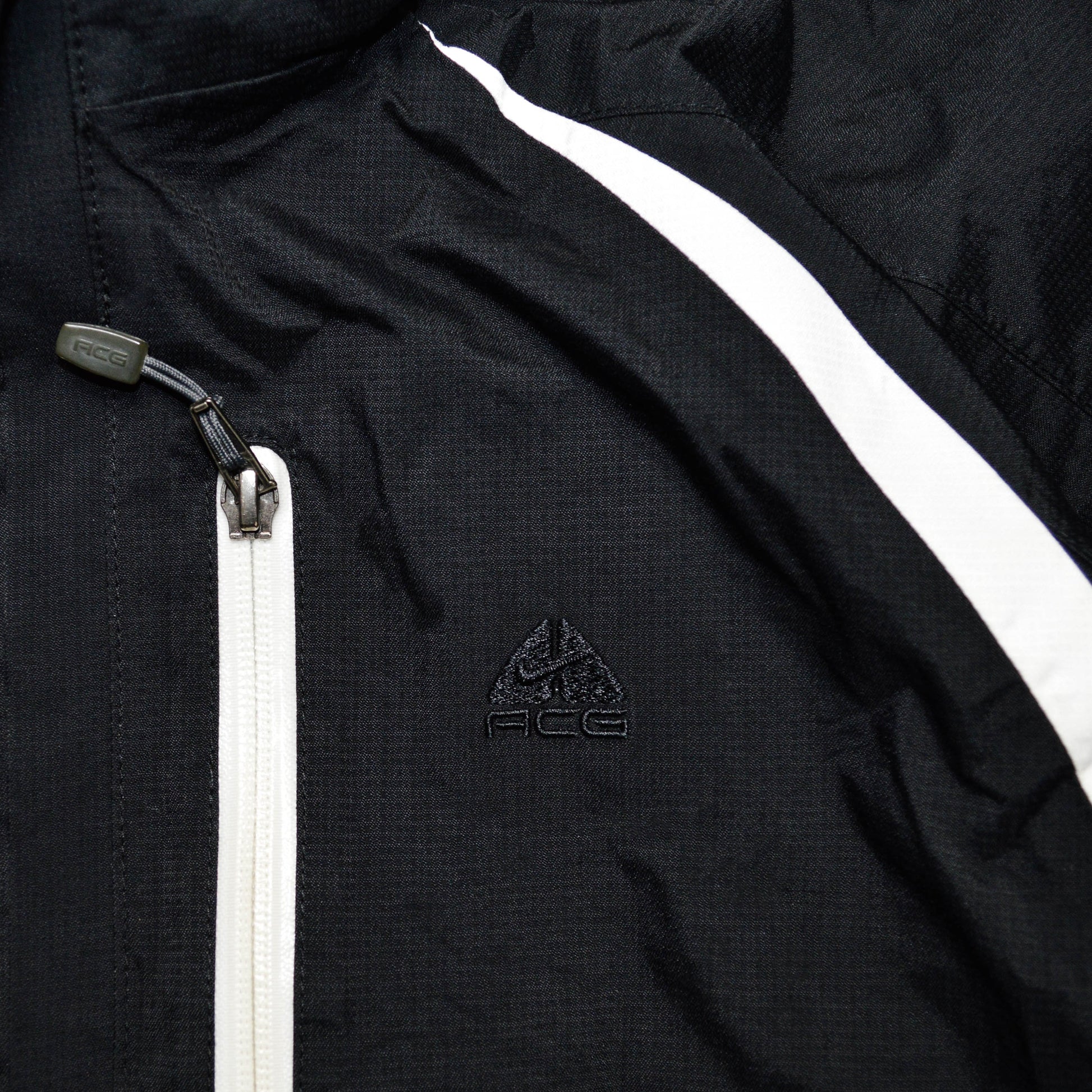 Nike ACG White Slash Style Jacket (~L~)