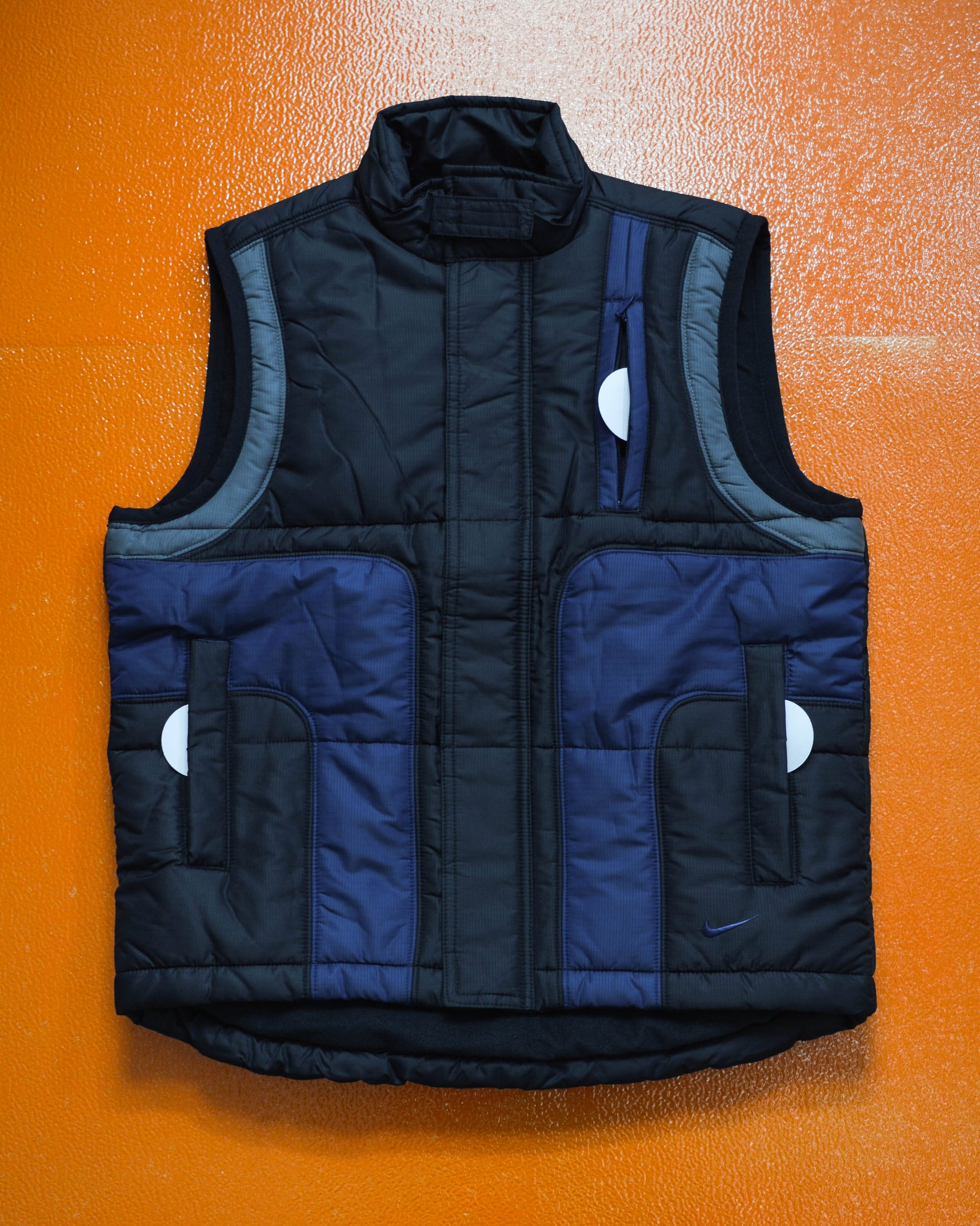 Nike Fall 2001 Black Blue Grey Padded Panelled Gilet / Vest (~S~)