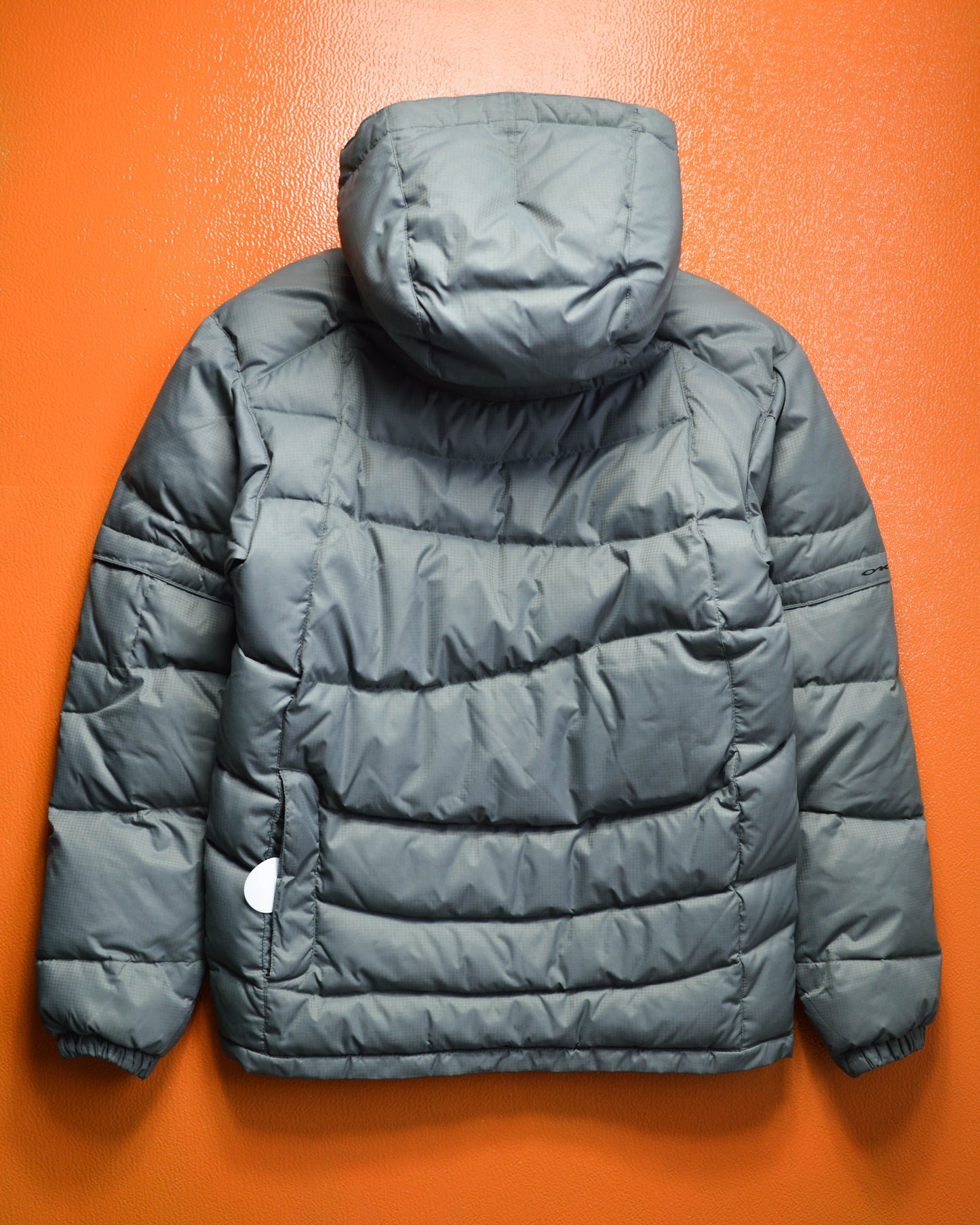 Oakley 2000s Grey Puffer Jacket (M)