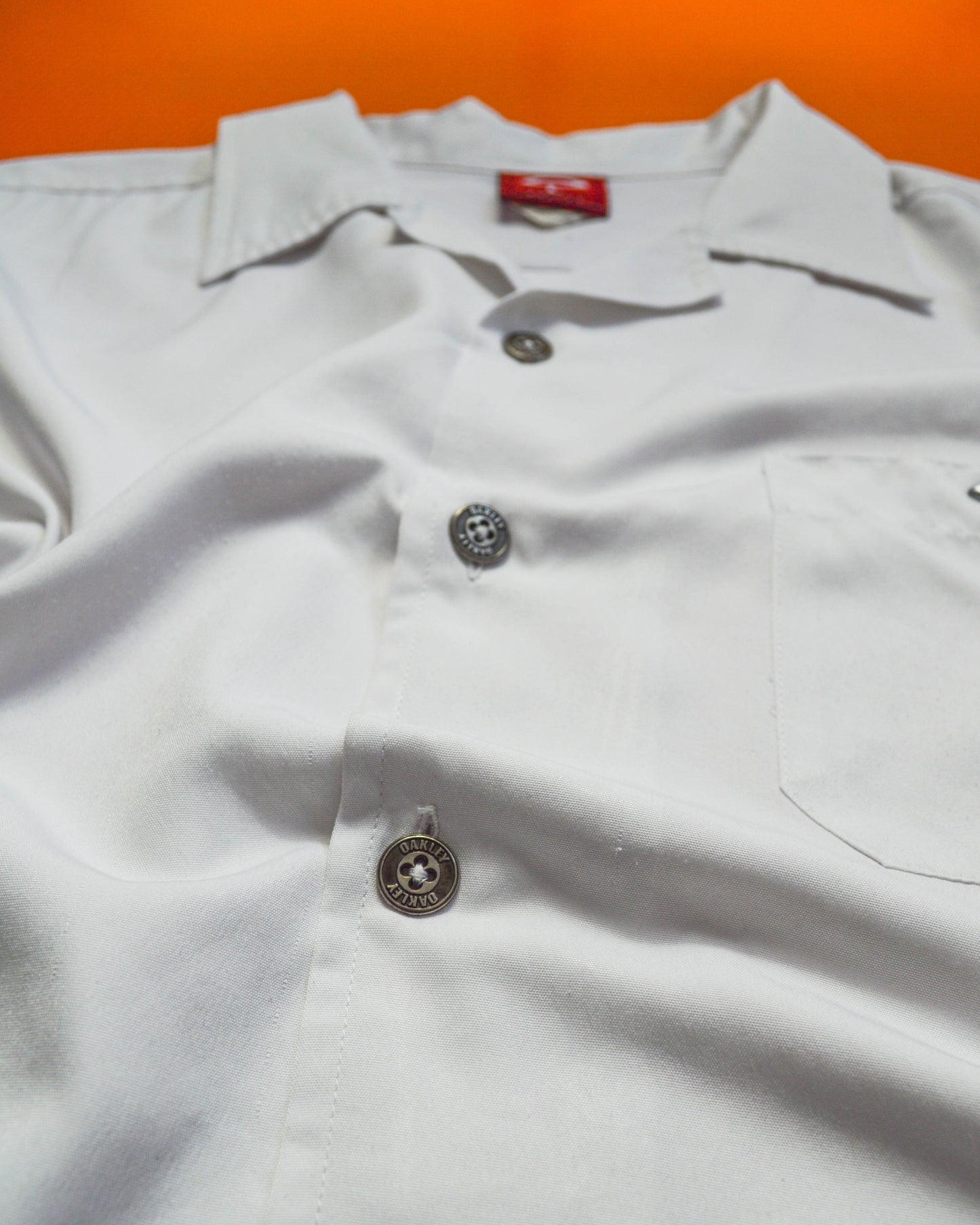 Oakley White Open Collar Short Sleeve Shirt (~M~)