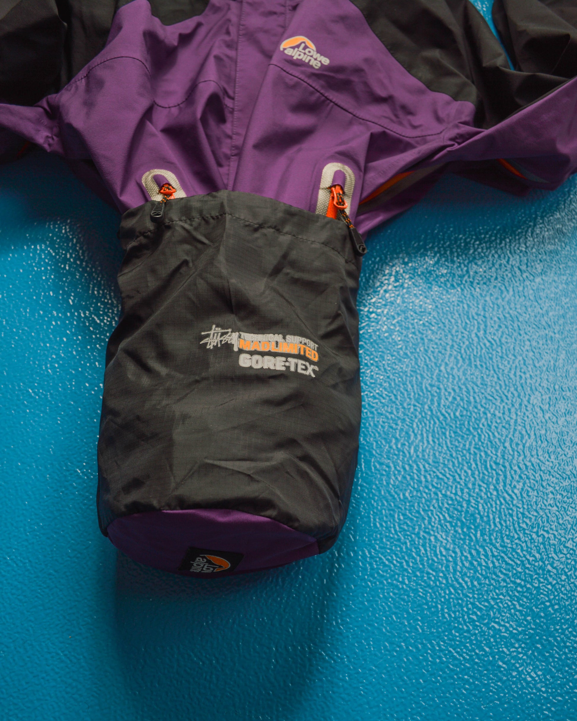 Stussy Lowe Alpine F/W 11 Purple / Orange Packable Panelled Gore-Tex Mountain Jacket (~M~)